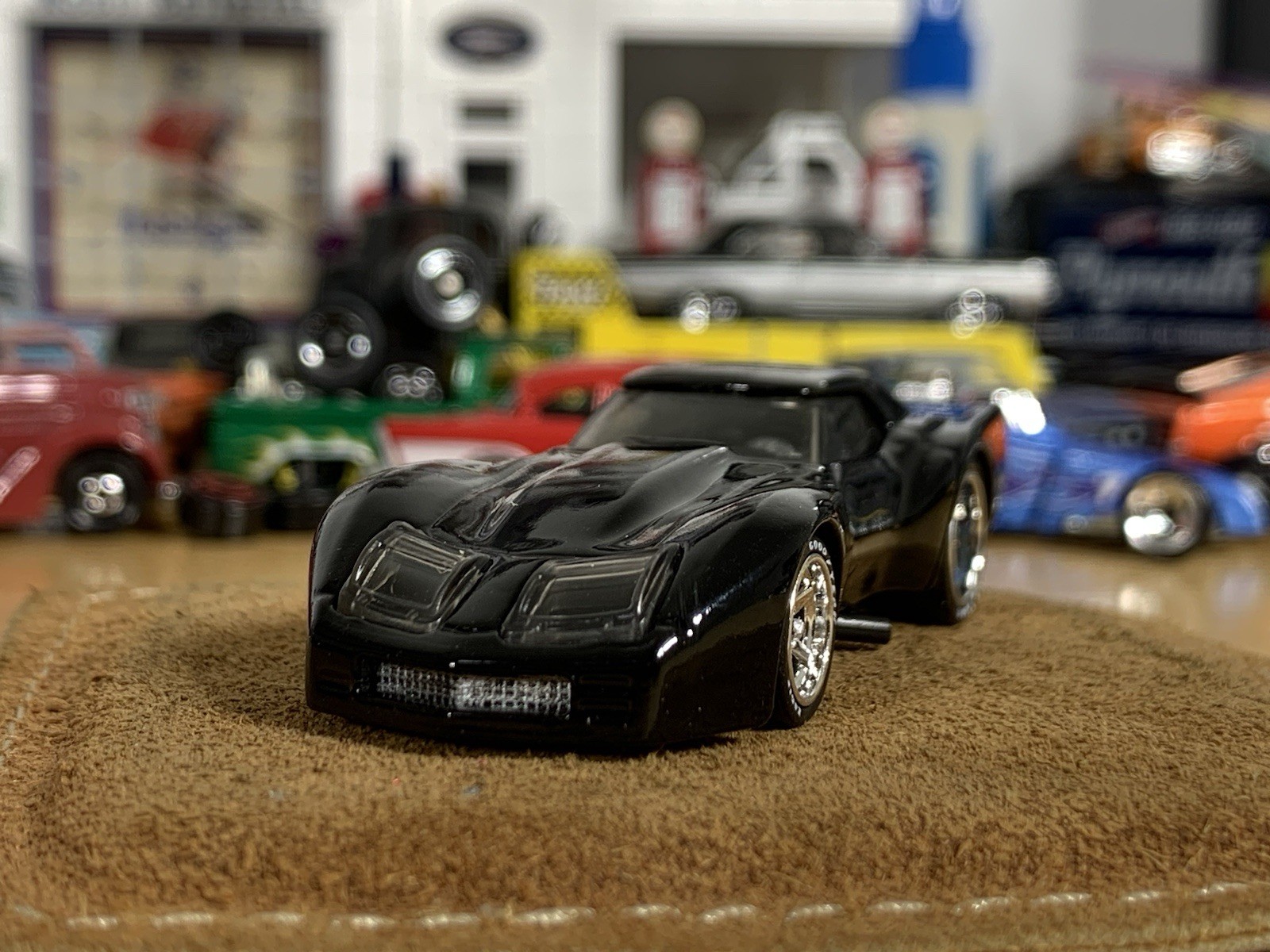 Hot Wheels Customized ‘76 Greenwood Corvette Jet Black Wheel Swap
