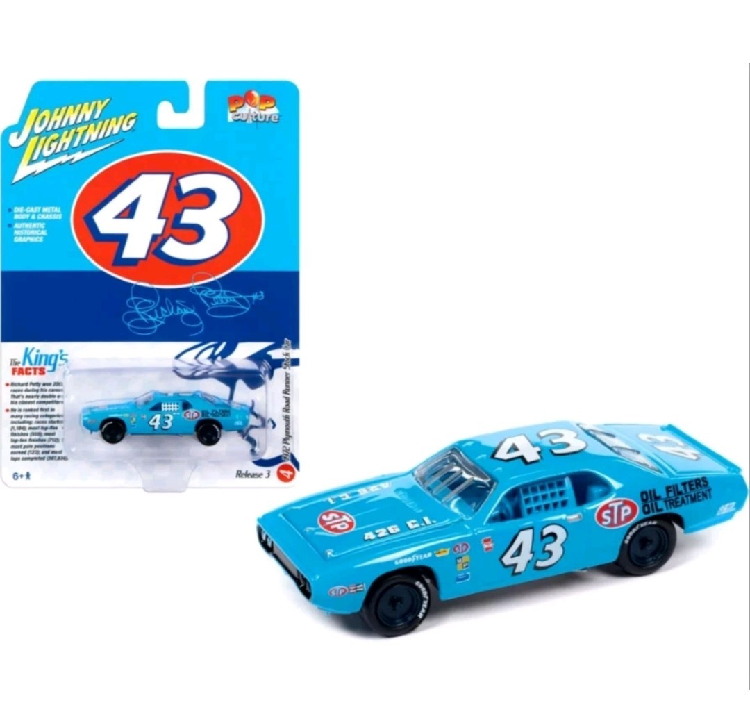 Johnny Lightning Richard Petty 72 Plymouth Road Runner 1/64 Scale Diecast R3 #4