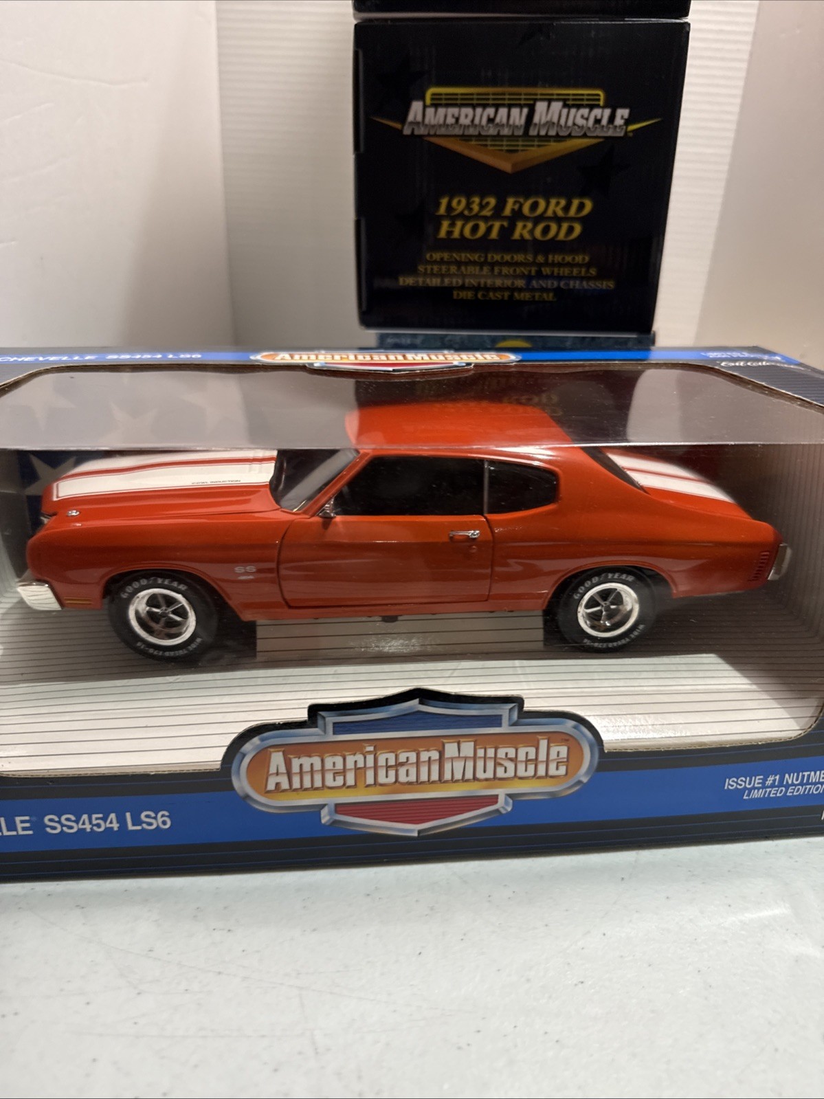 Ertl American Muscle 1970 Chevelle SS454 LS6 1/18 ORANGE
