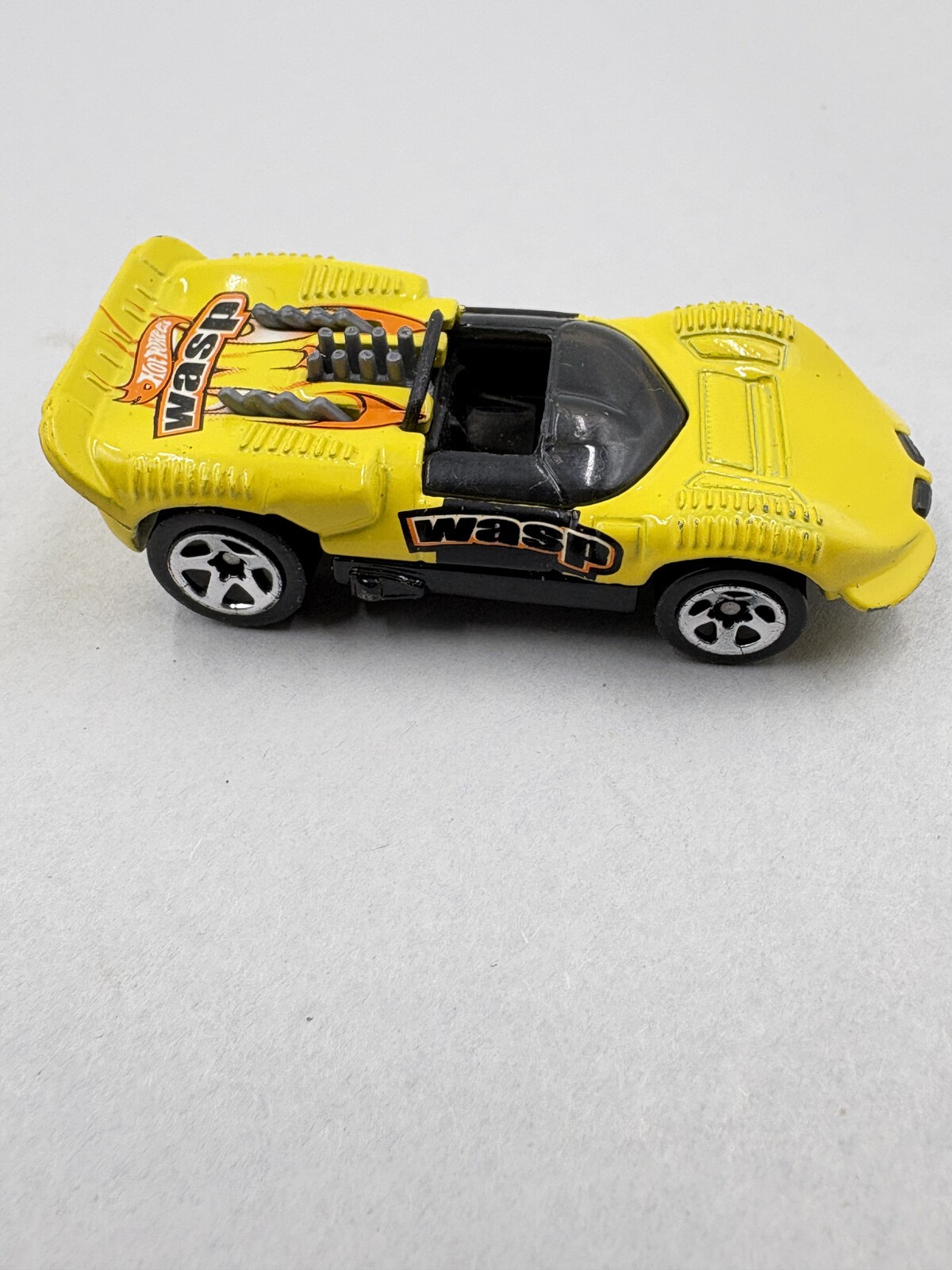 Hot Wheels 2002 Chaparral 2 Wasp Yellow Insectiride 5-Pack Loose