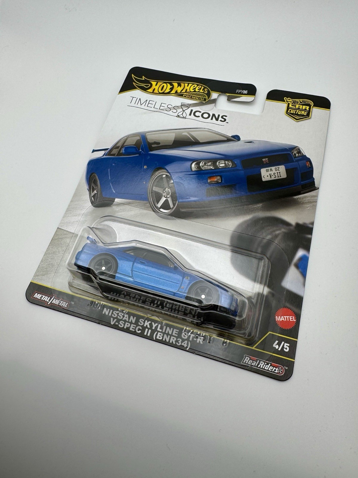 Hot Wheels Premium Timeless Icons V-Spec II Nissan Skyline GT-R BNR34 Blue