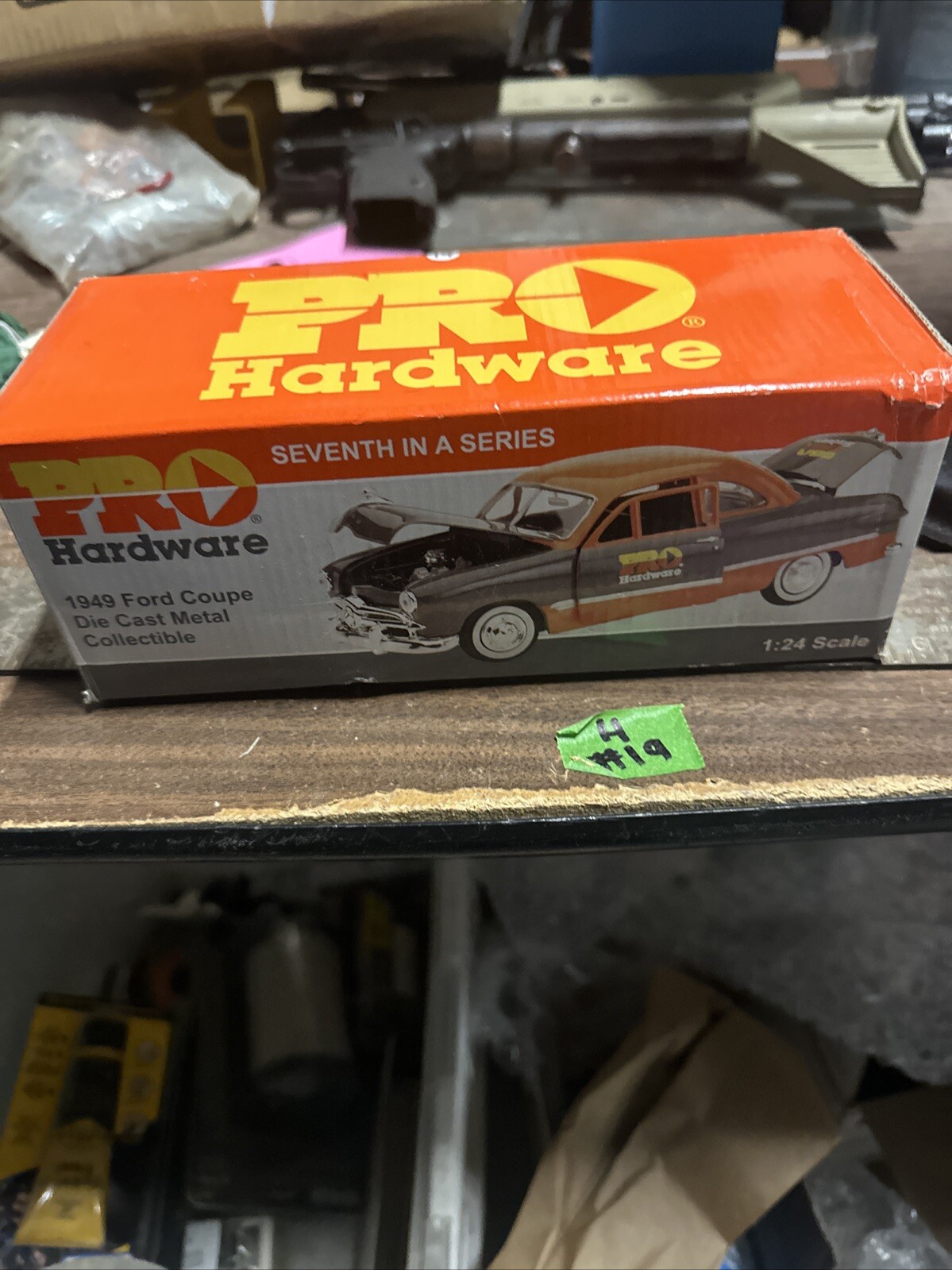 1949 Ford “Shoebox” Coupe Diecast Pro Hardware Model w/ Flathead V8 NIB 1:24