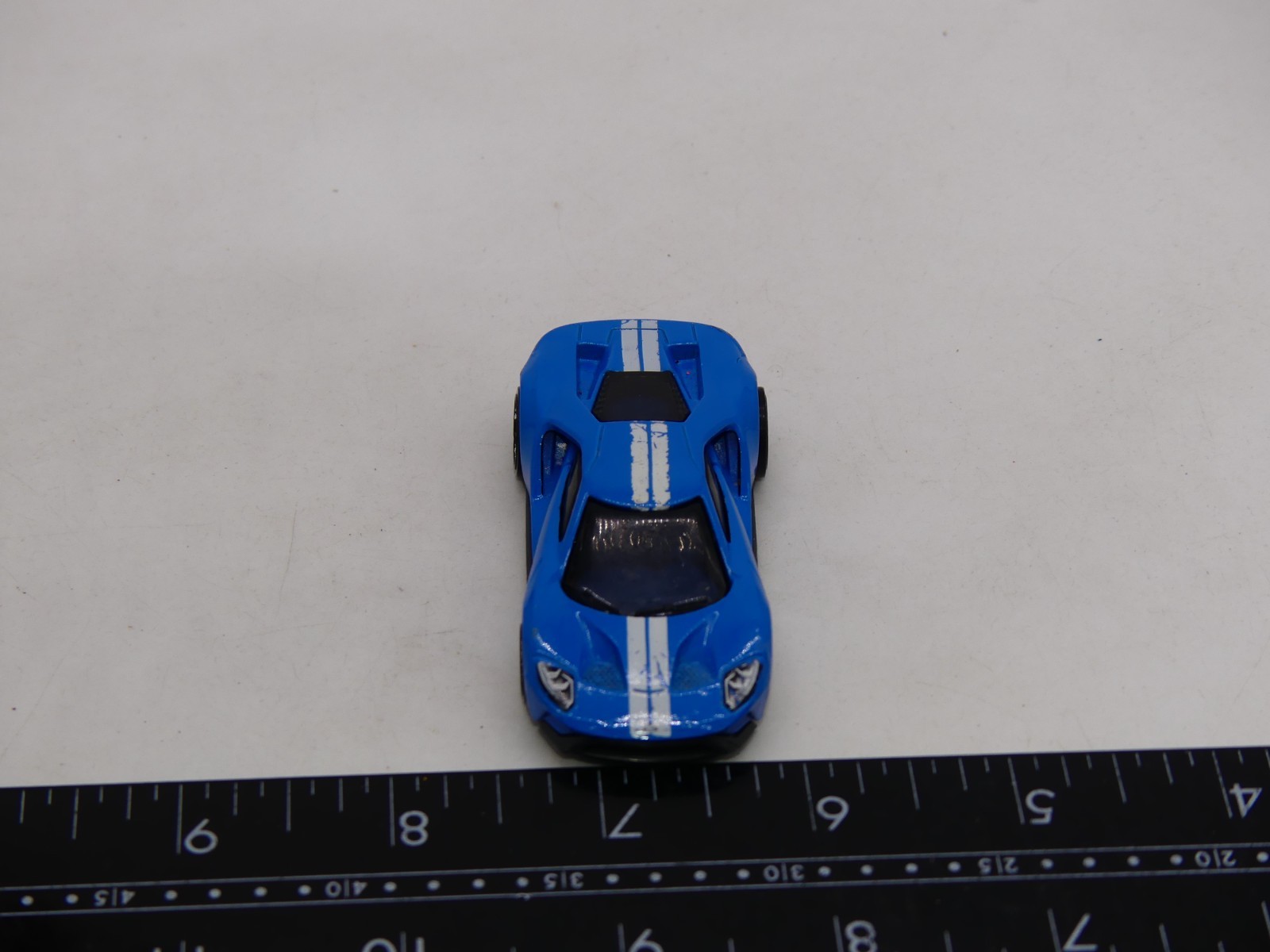 2017 Hot Wheels ‘17 Ford GT Diecast Car Light Blue White Racing Stripes