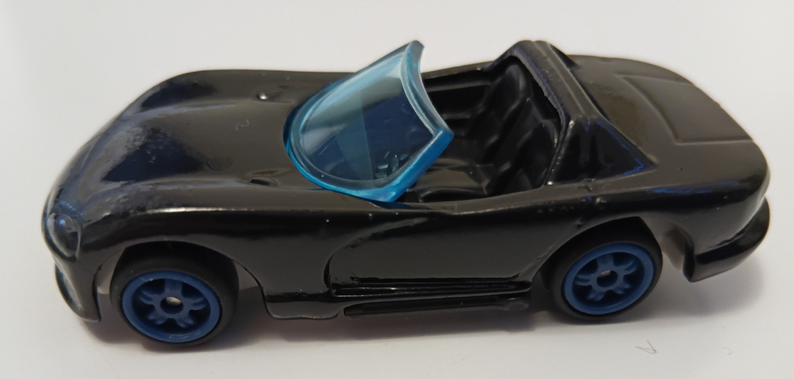 Hot Wheels: ’92 Dodge Viper RT/10 (Gone in Sixty Seconds Series 2-Claudette)
