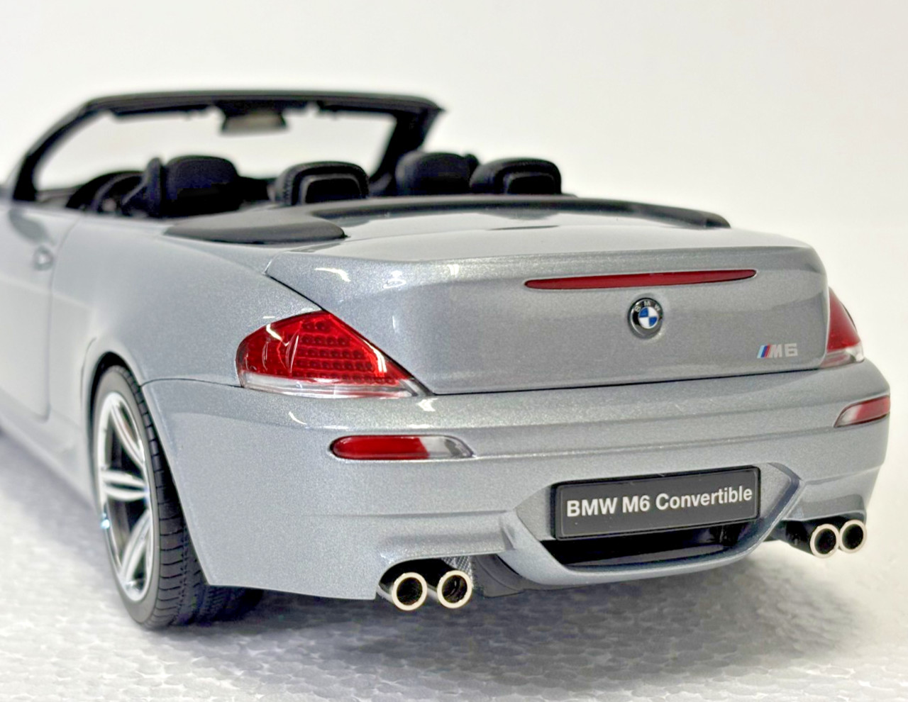 Rare * BMW M6 Convertible / Cabrio * Kyosho * 1/18 * Hard Top * Dark Gray * New