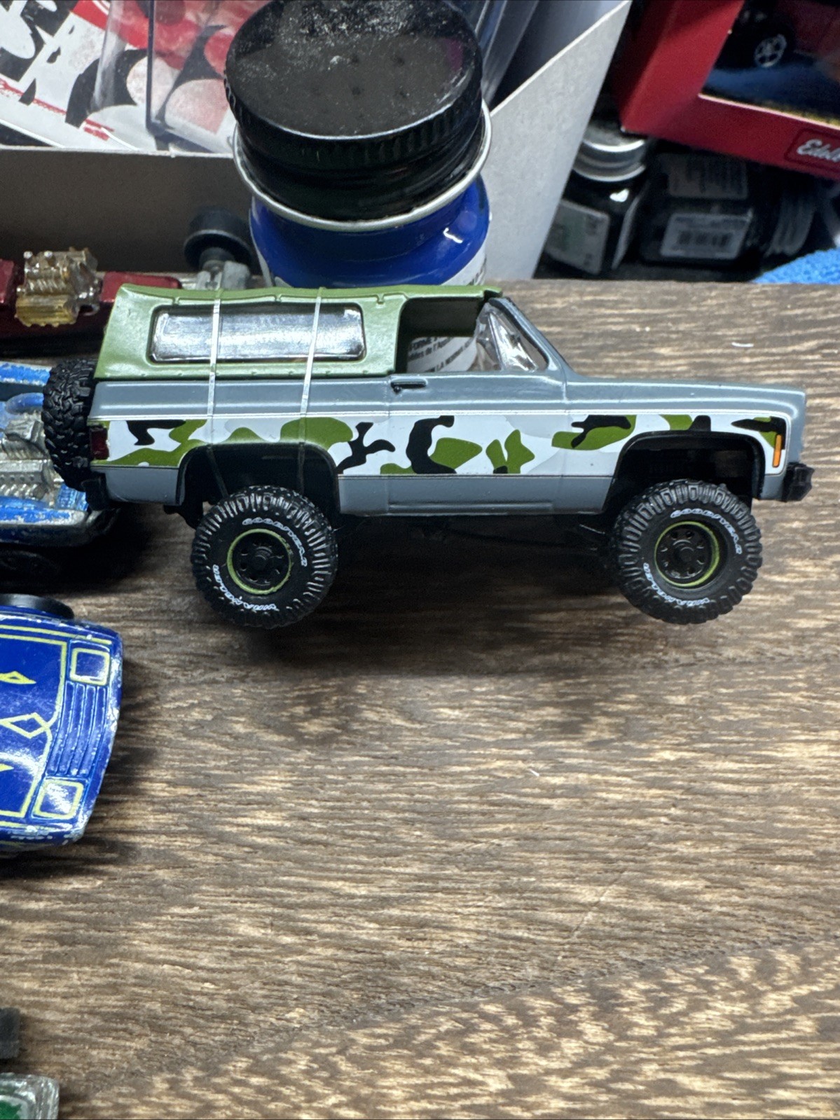 M2 MACHINES 1973 GMC JIMMY SIERRA 4X4 – Removable Top – LOOSE – 1/64