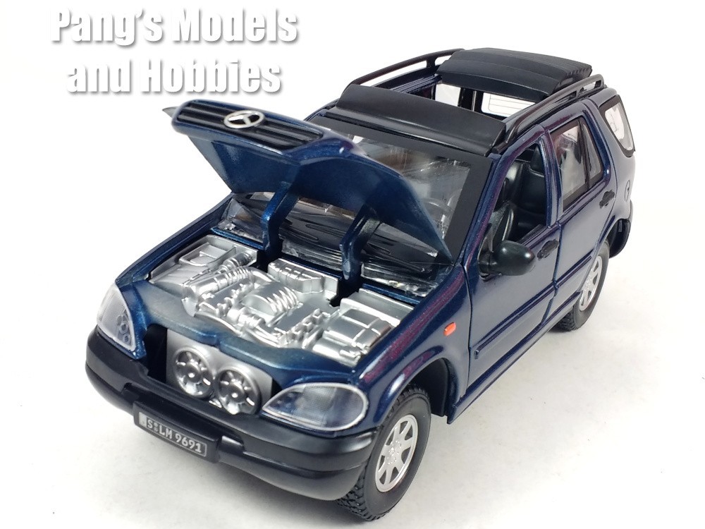 1997 Mercedes-Benz M Class ML-430 W163 1/24 Scale Diecast Model – BLUE