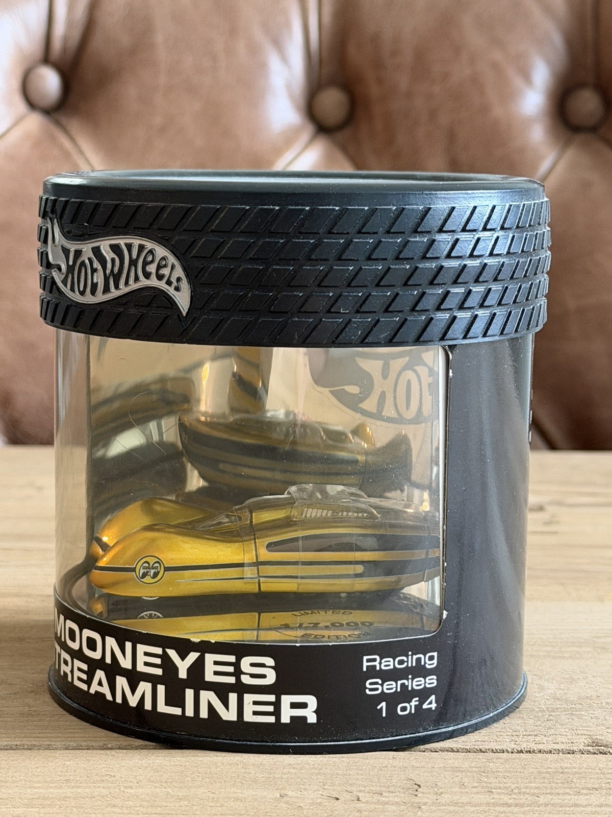 Hot Wheels Oil Can Mooneyes Streamliner -Metallic Gold – 1/7,000