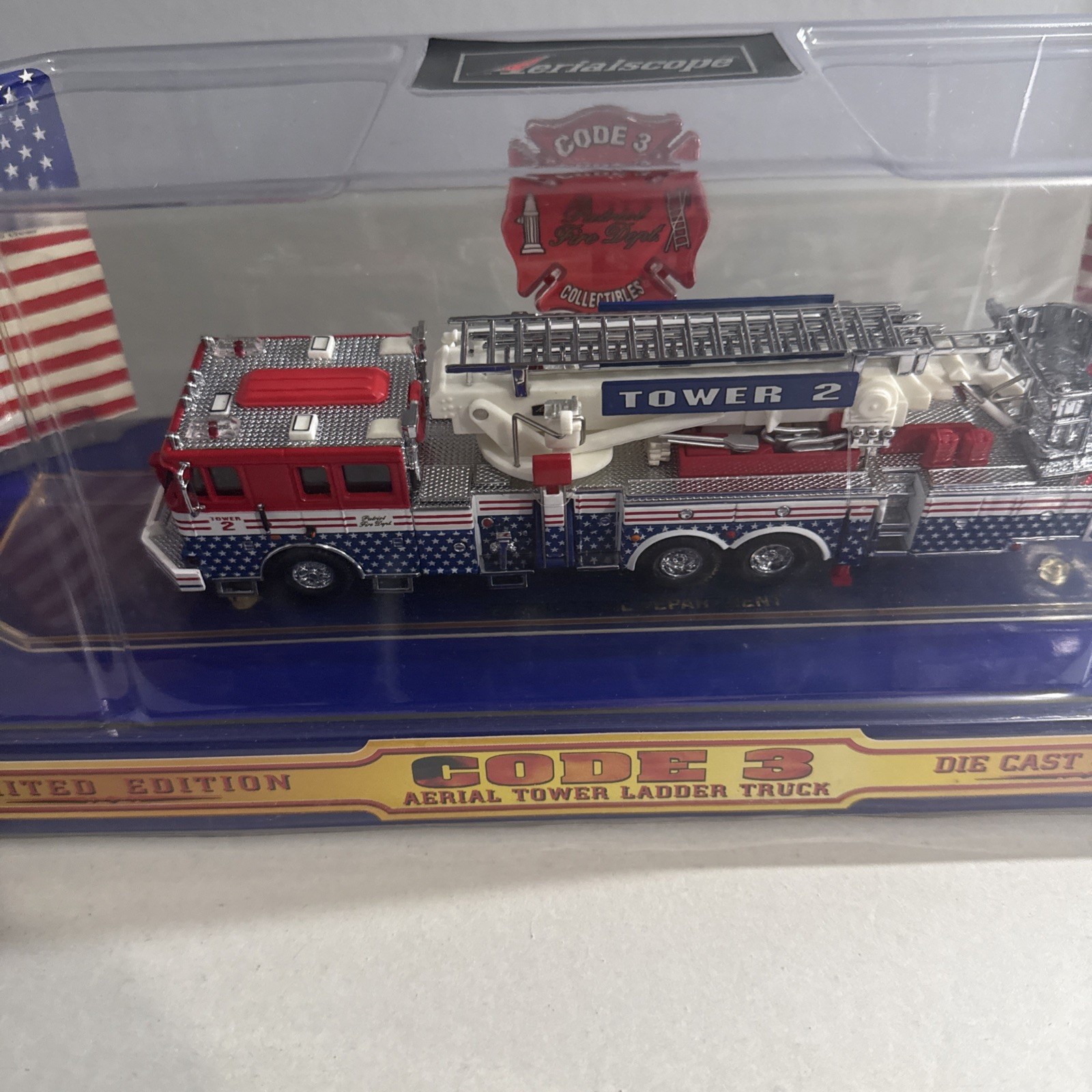 Aerialscope Code 3 Patriot Fire Dept Tower 2 Ladder Truck 1/64 12733 New in box