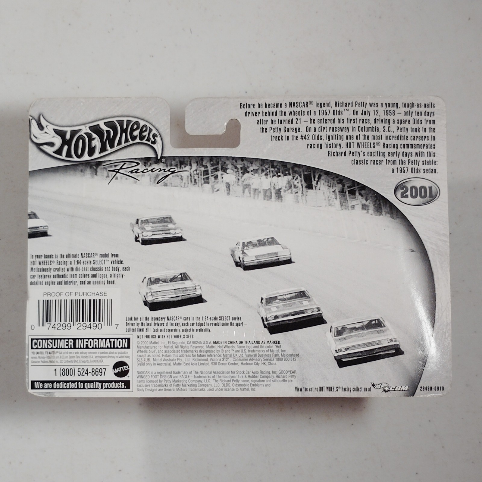 Hot Wheels Racing Select Richard Petty #43 1957 Olds Sedan 1:64 Diecast
