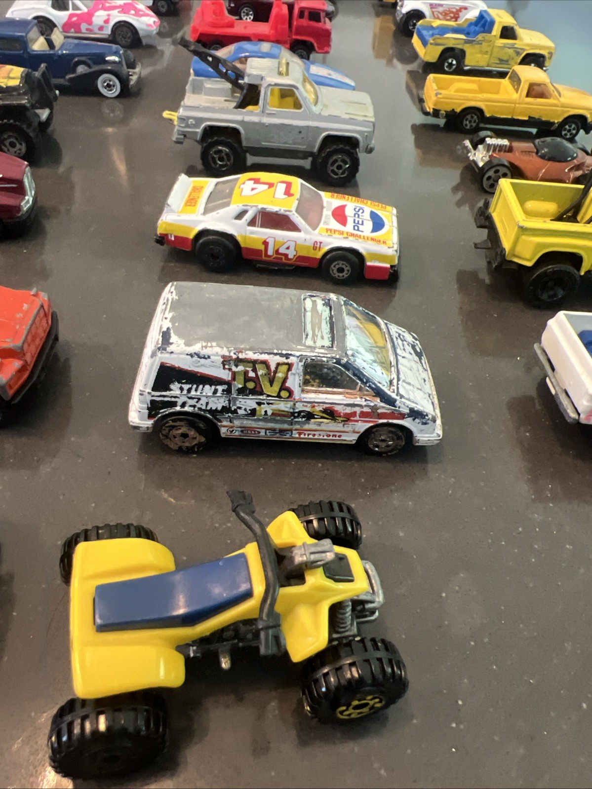 Lot Of 33 Diecast & Plastic Vintage Cars Trucks Mixed Brands See Description