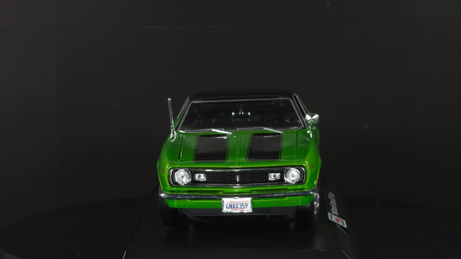 1968 Chevrolet Camaro Z/28 Coupe 1:18 Maisto Exclusive Style Special Edition
