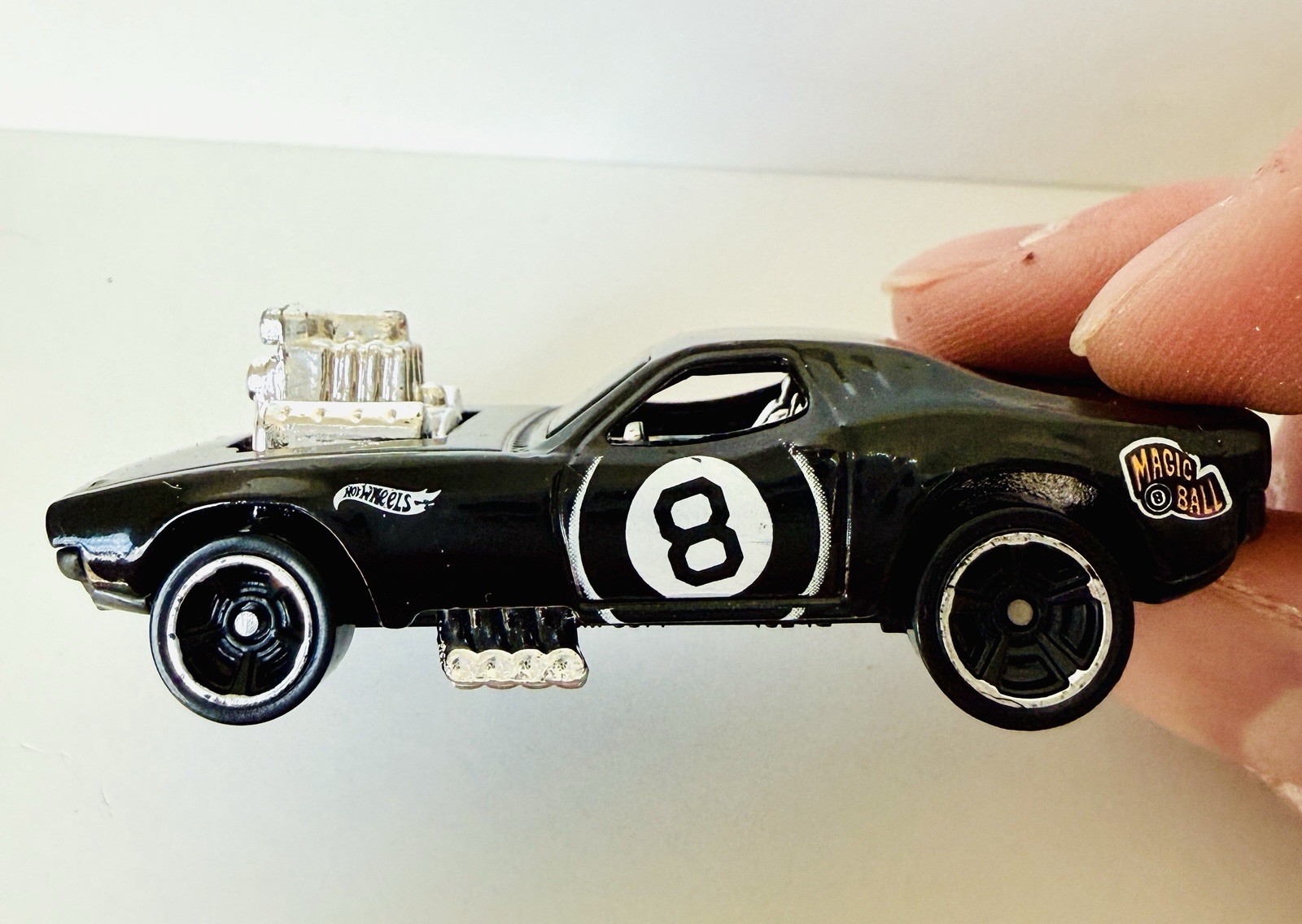 2021 Hot Wheels Rodger Dodger 73/250 Signs Point to Yes Mattel Games Magic 8