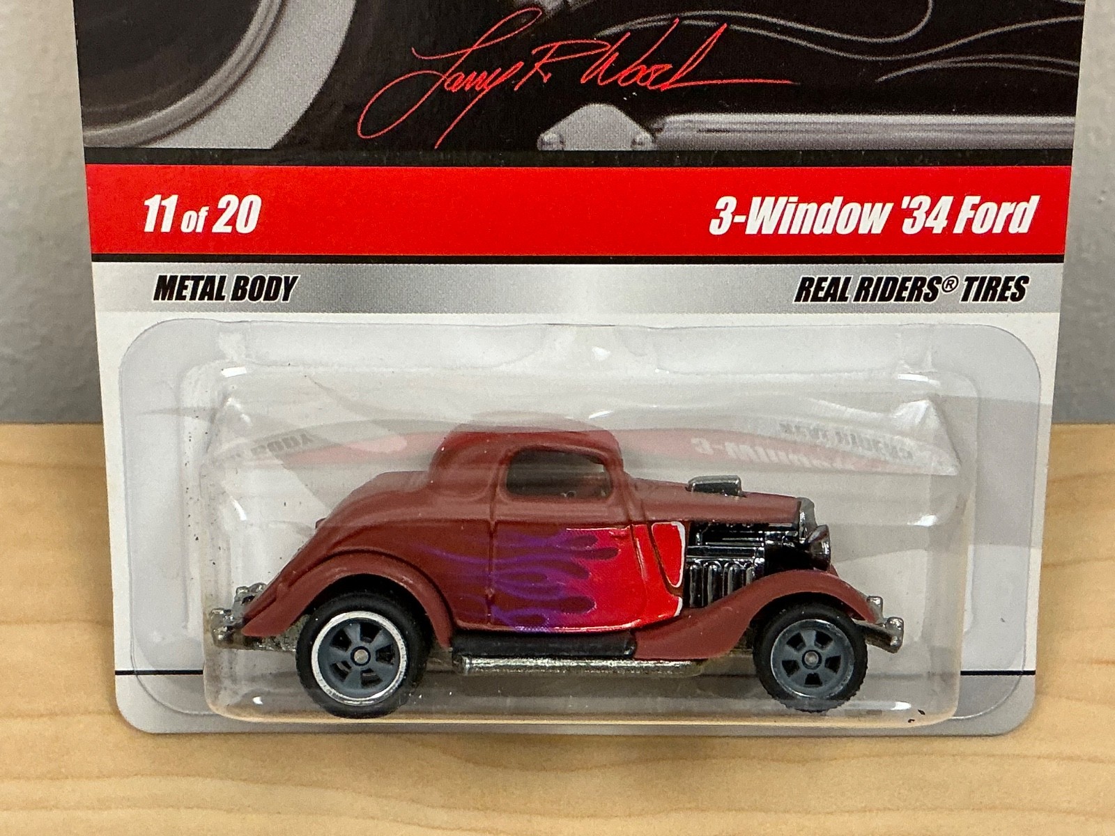 2009 Hot Wheels Larry’s Garage 3-Window ‘34 Ford Int Chase w/Real Riders Read