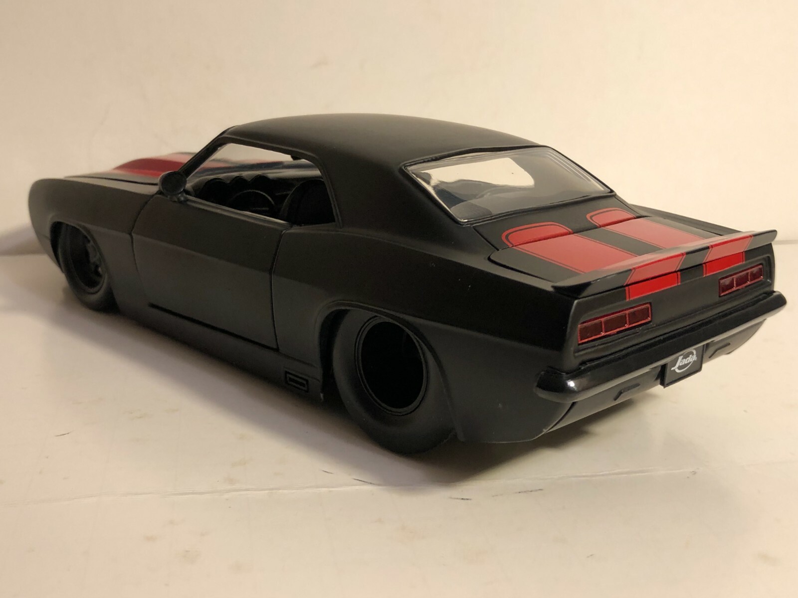 JADA BIGTIME BTM 1969 CHEVY CAMARO Z28 MATTE BLACK W/ RED 1:24 NEW NO BOX