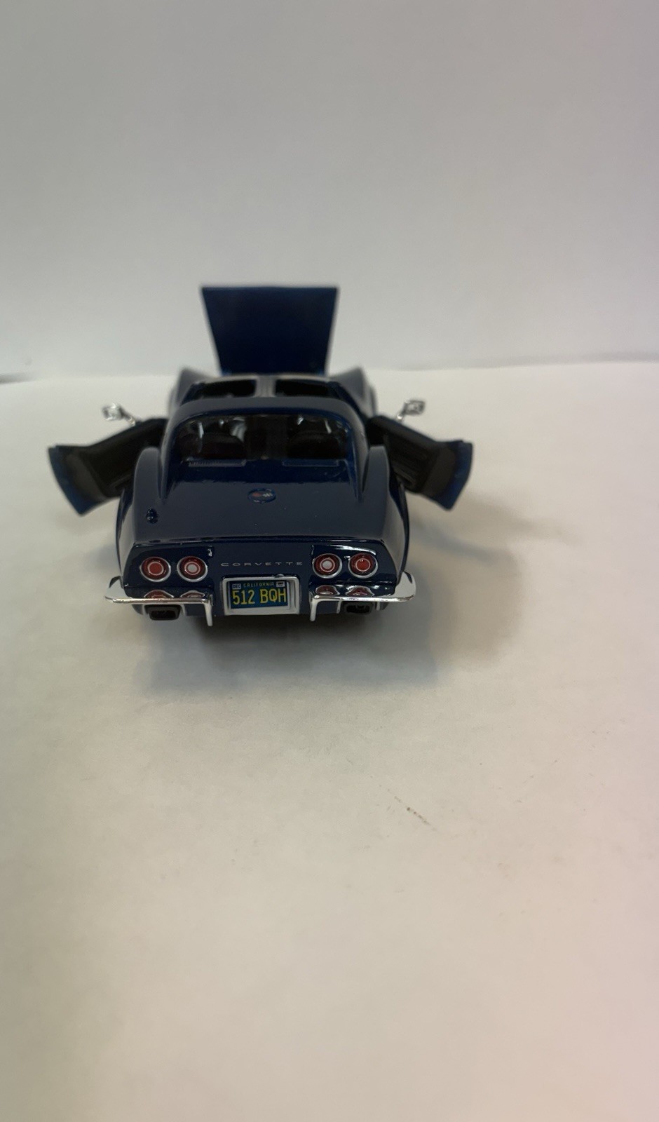 1970 Chevy Corvette T-Top Blue Maisto 31202 1/24 Scale Diecast Model Toy Car