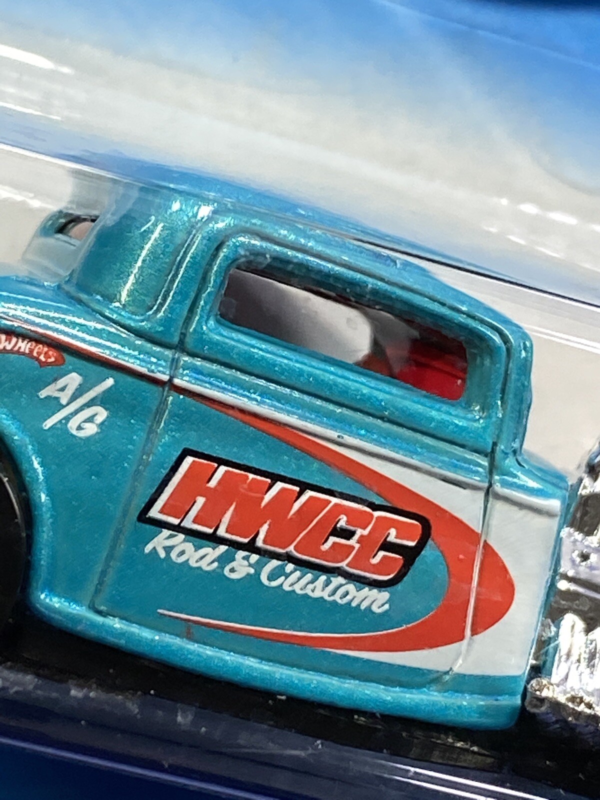 Hot Wheels HW Hot Rods ’10 ’32 Ford HWCC Rod & Custom Green Carded Car04/10