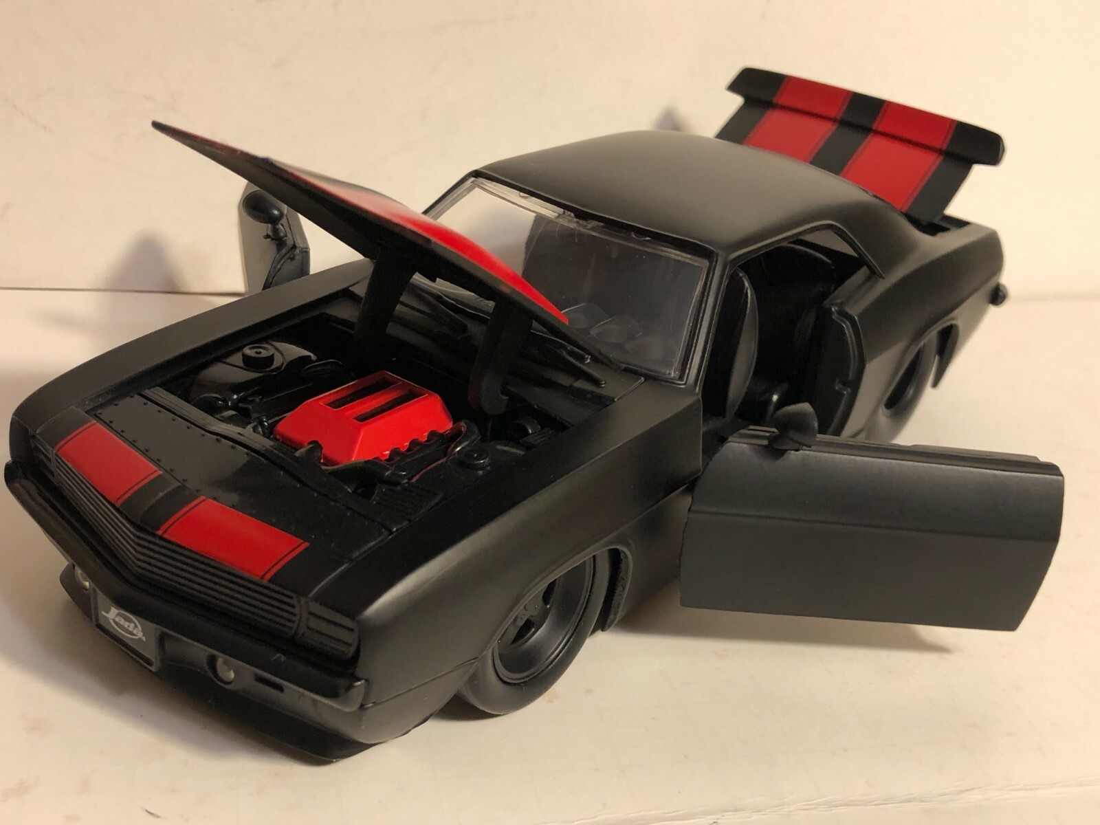 JADA BIGTIME BTM 1969 CHEVY CAMARO Z28 MATTE BLACK W/ RED 1:24 NEW NO BOX