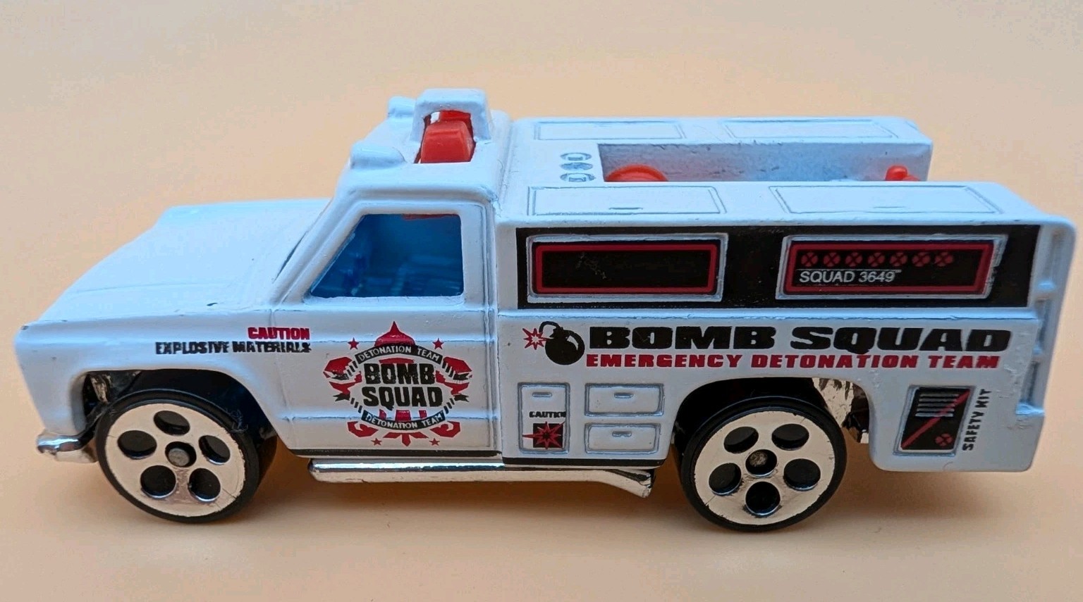 1974 Bomb Squad Ranger Hot Wheels Rescue Ranger Emergency Vehicle Vintage