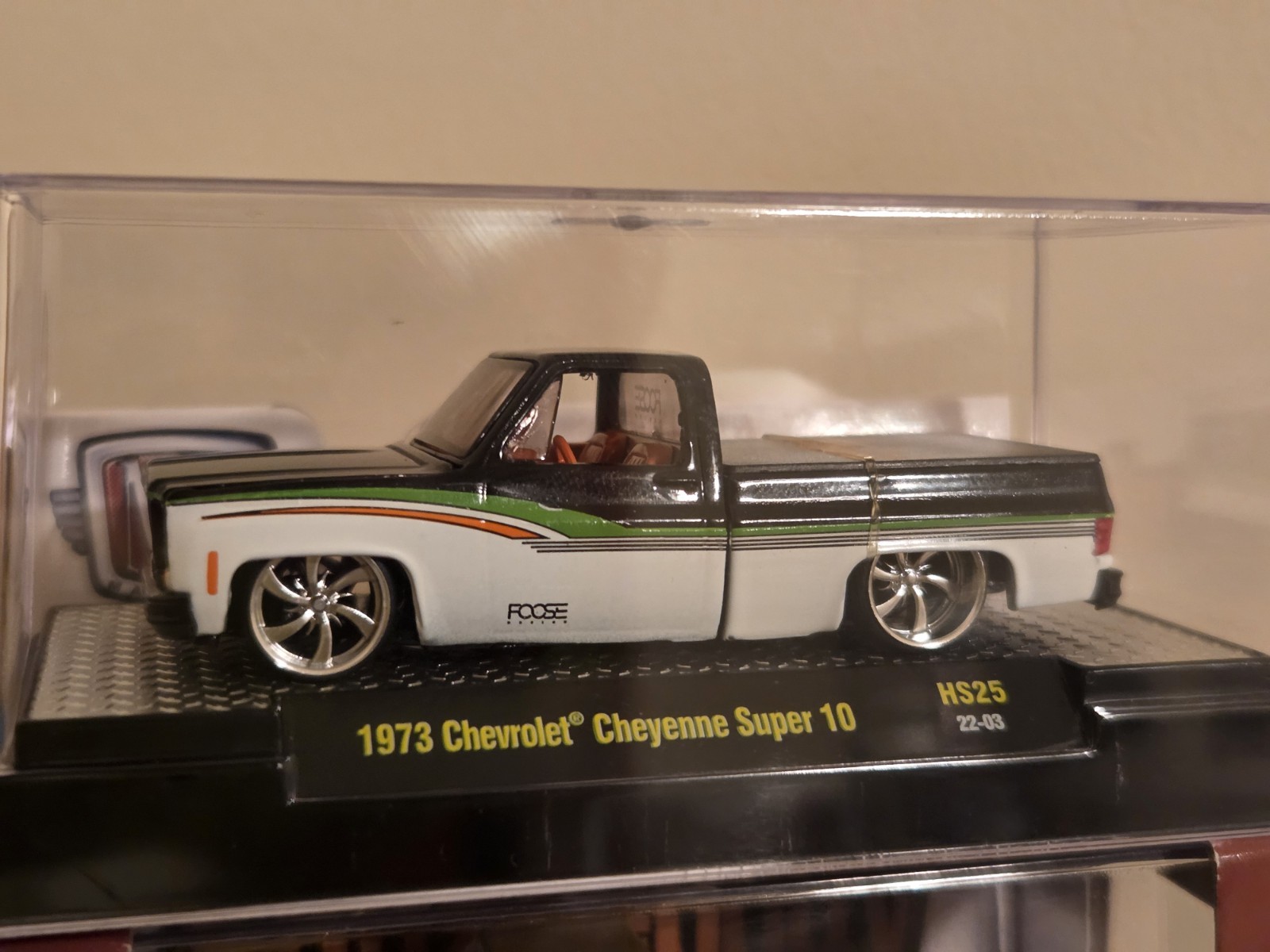 M2 CUSTOM 1/64 1973 Cheyenne Super 10 Squarebody Foose Design Chase
