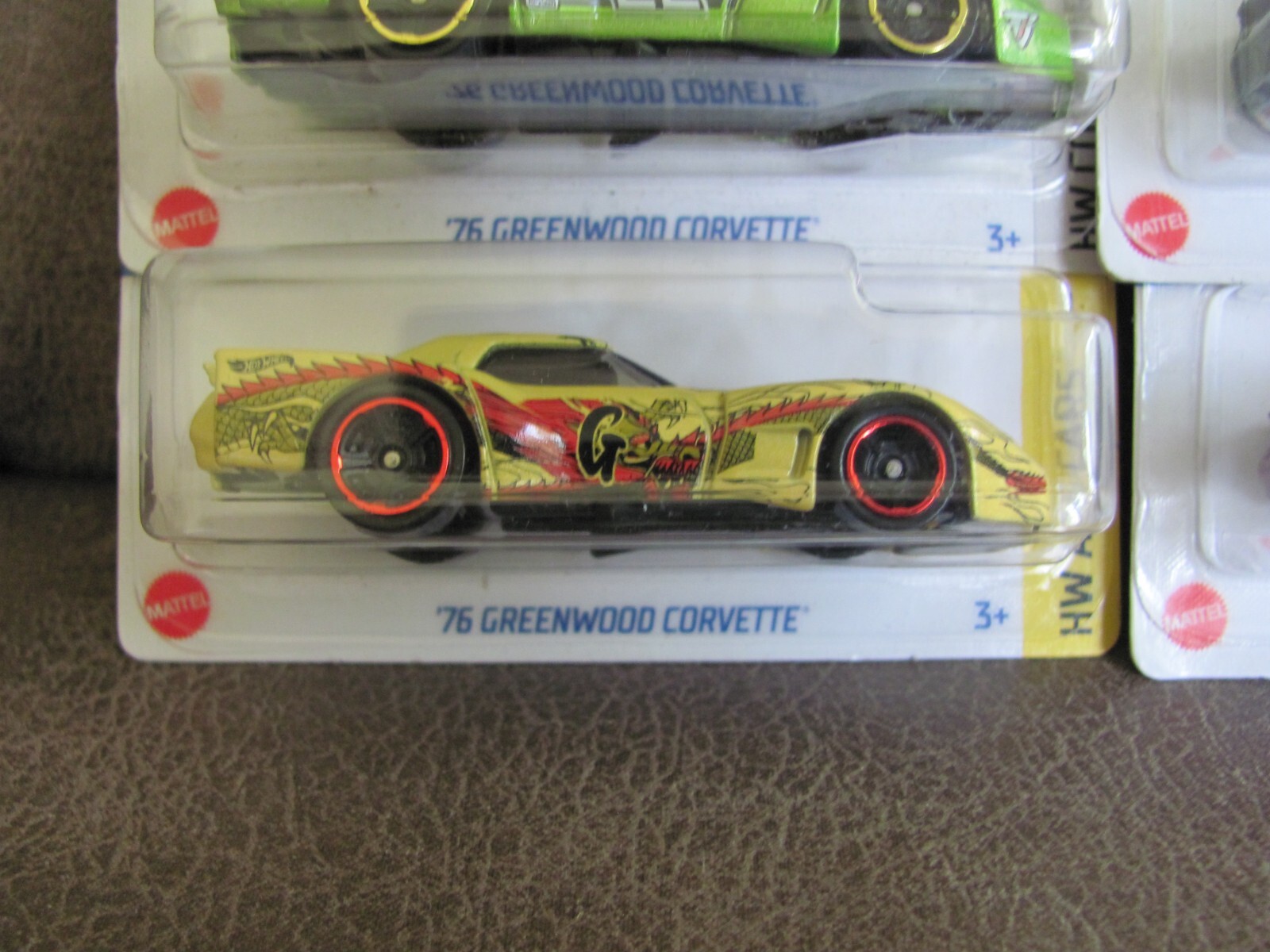 HOT WHEELS Set of 4 – 1976 Greenwood Chevy Corvettes NEW Nice