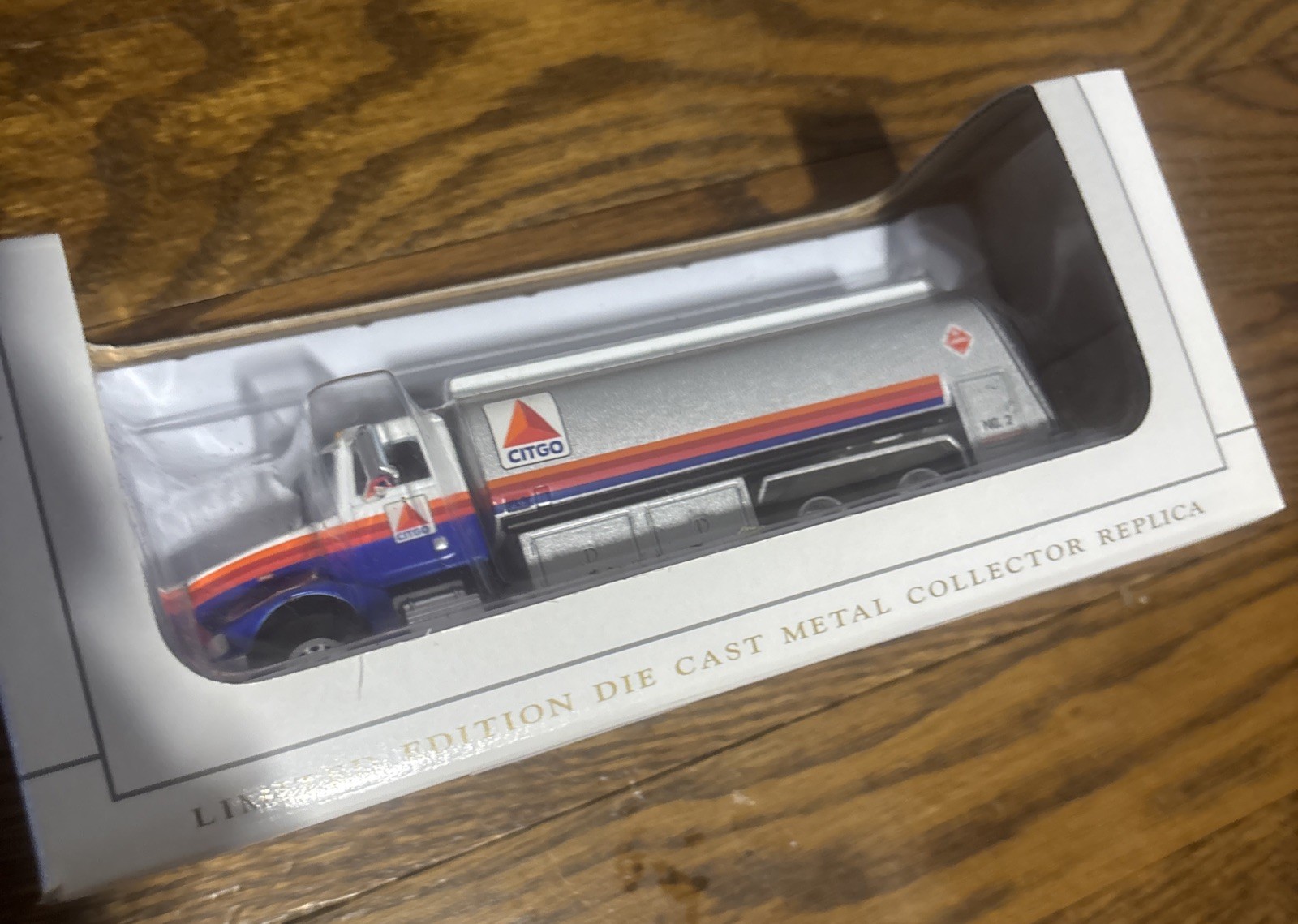 1/64 SpecCast CITGO Gas Oil Peterbilt Fuel Truck New Sealed