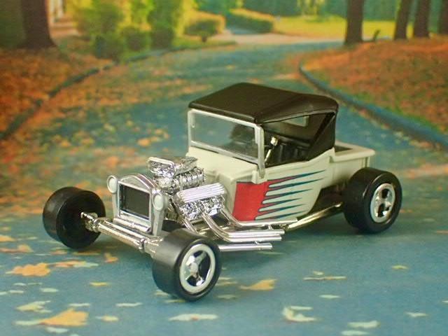 Hot Rod 1923 Ford Model-T Blown Flathead V8 Pickup 1/64 Scale Limited Edition W