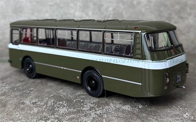 DEMPRICE Russian 695 Bus green 1:43 Bus Pre-built Model