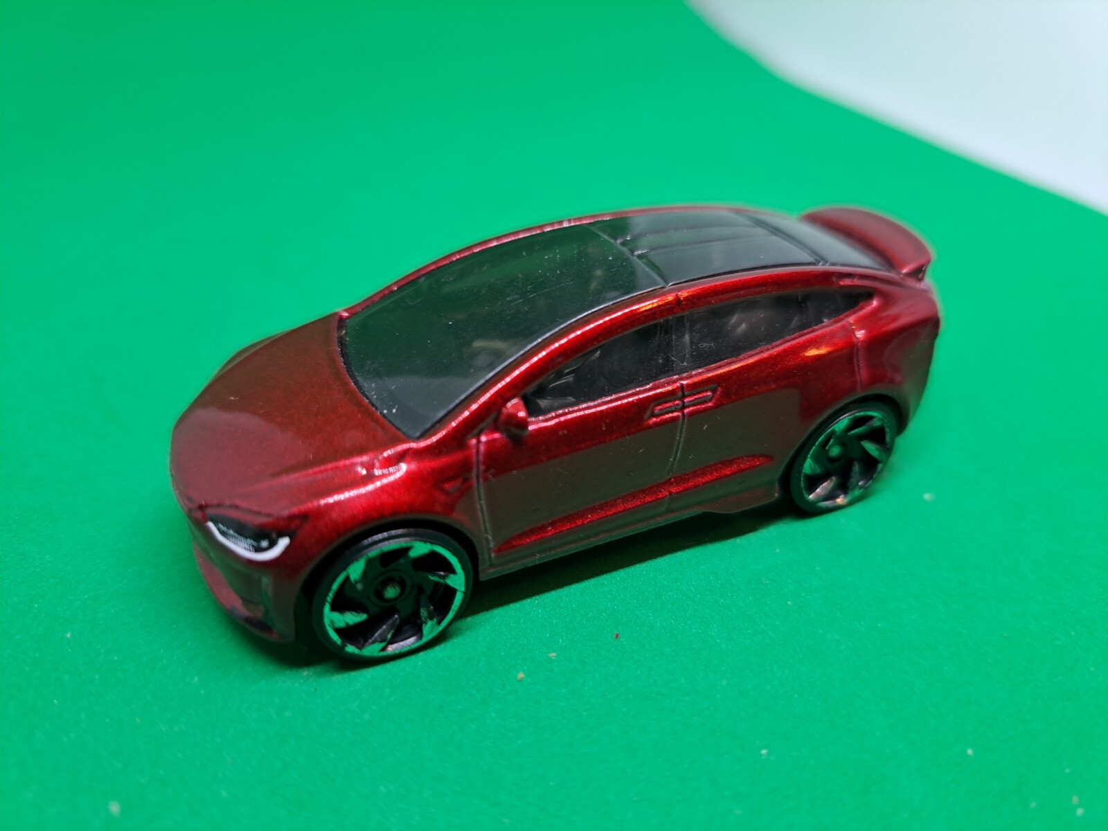 2016 Hot Wheels White Tesla Model X 1/64 Elon Musk Loose Auto