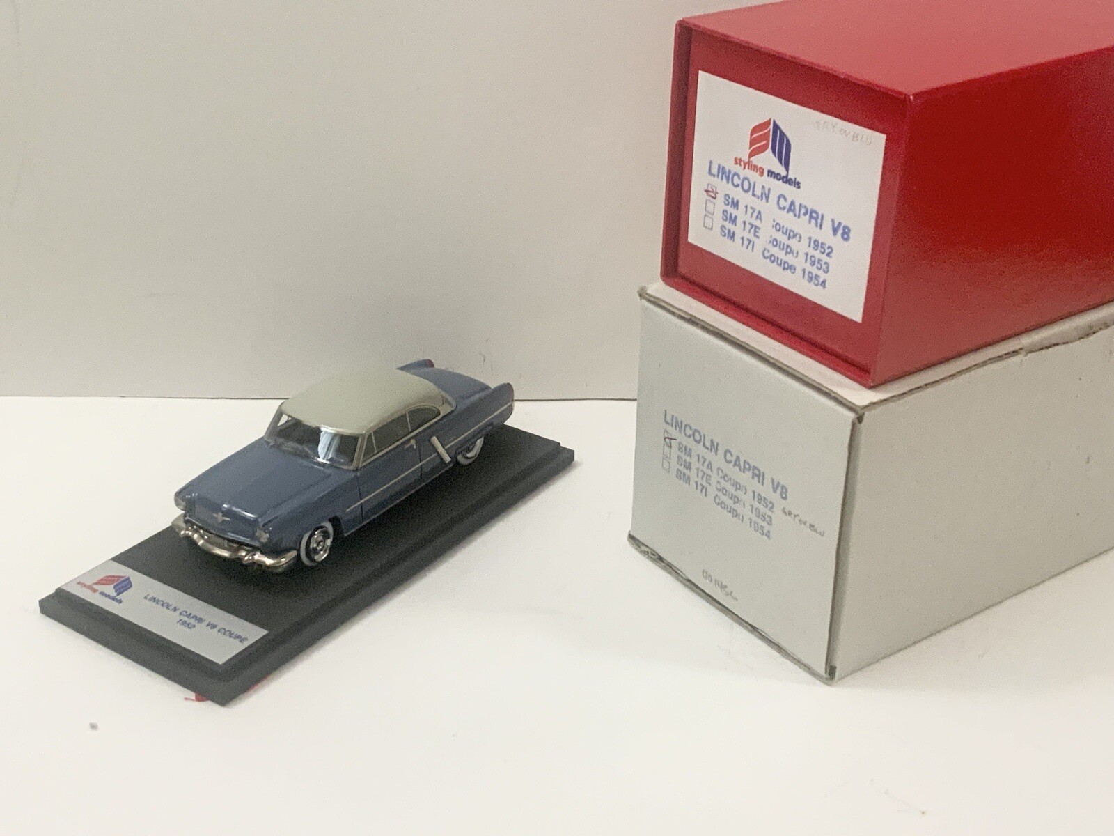 1/43 1952 Lincoln Capri V8 Coupe Styling Model very rare