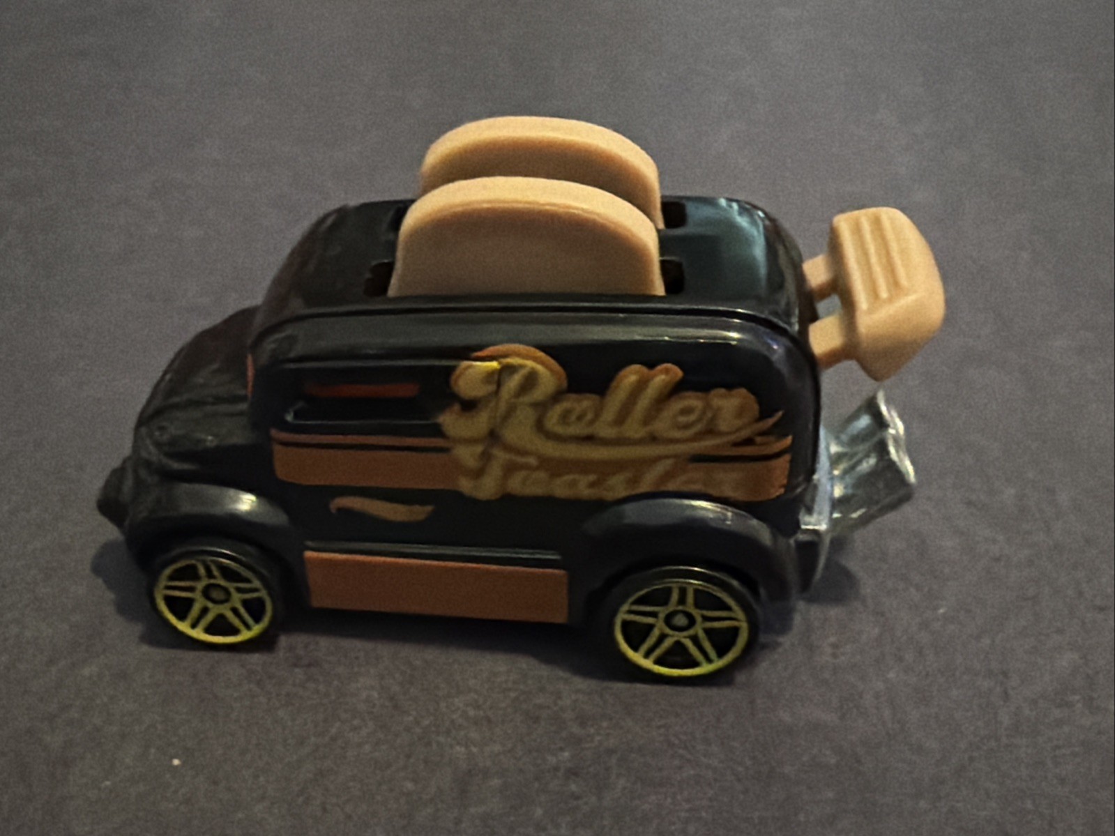 Roller Toaster Hot Wheels – Black L39