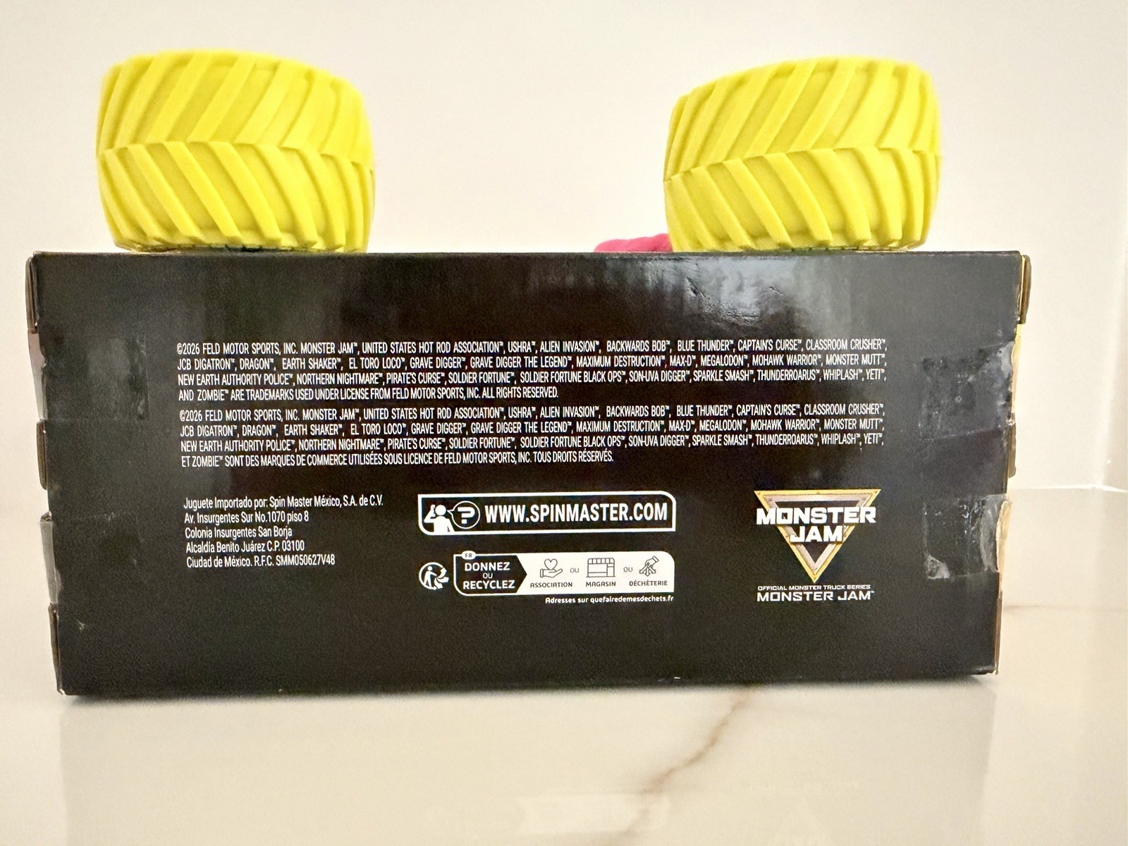 2026 Monster Jam ZOMBIE CYBERFLARE 1:24 Scale Series 28