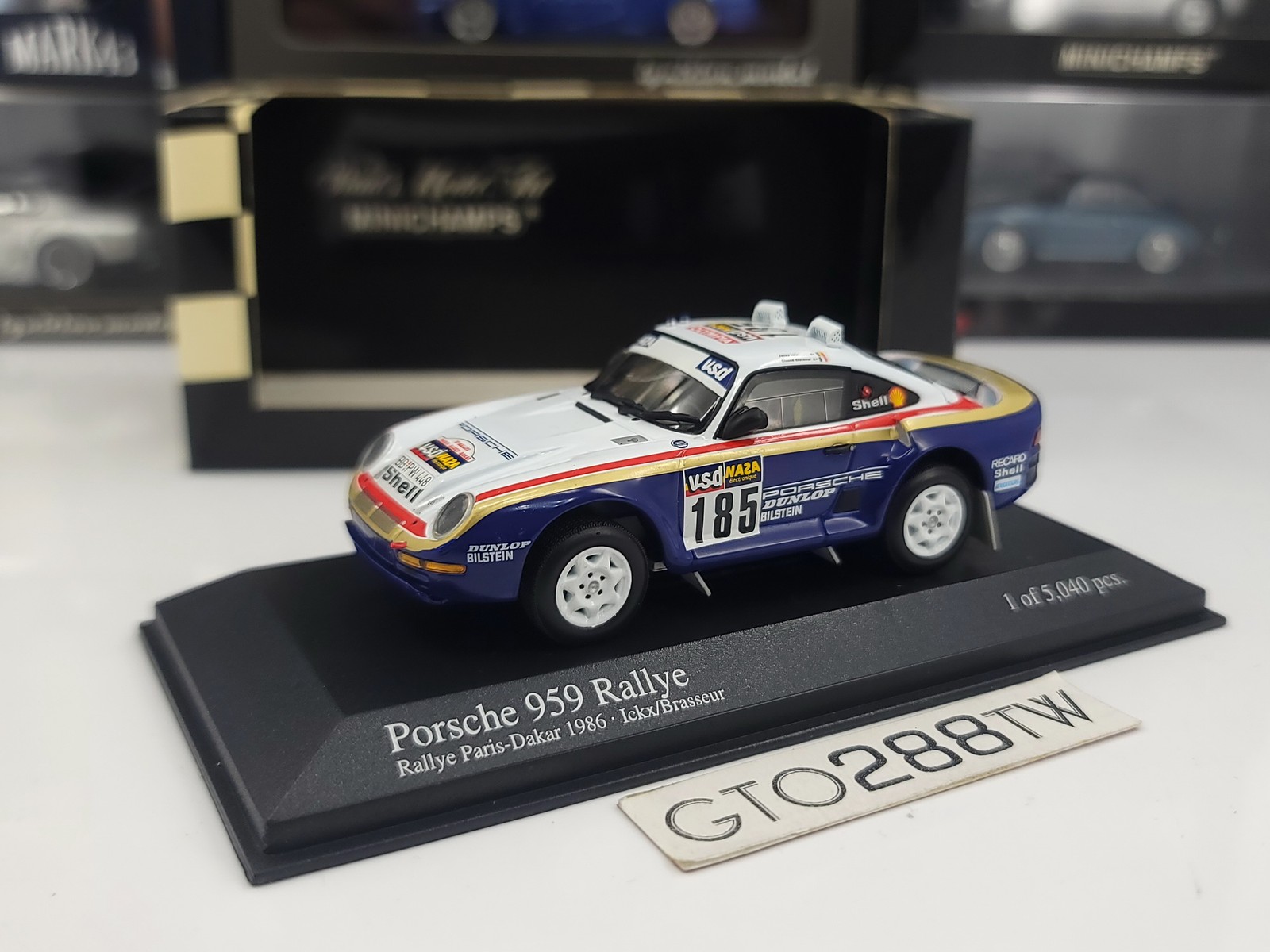 Minichamps 1:43 Porsche 959 Rallye/Rally Paris-Dakar 1986 #185 J.Ickx 400866285