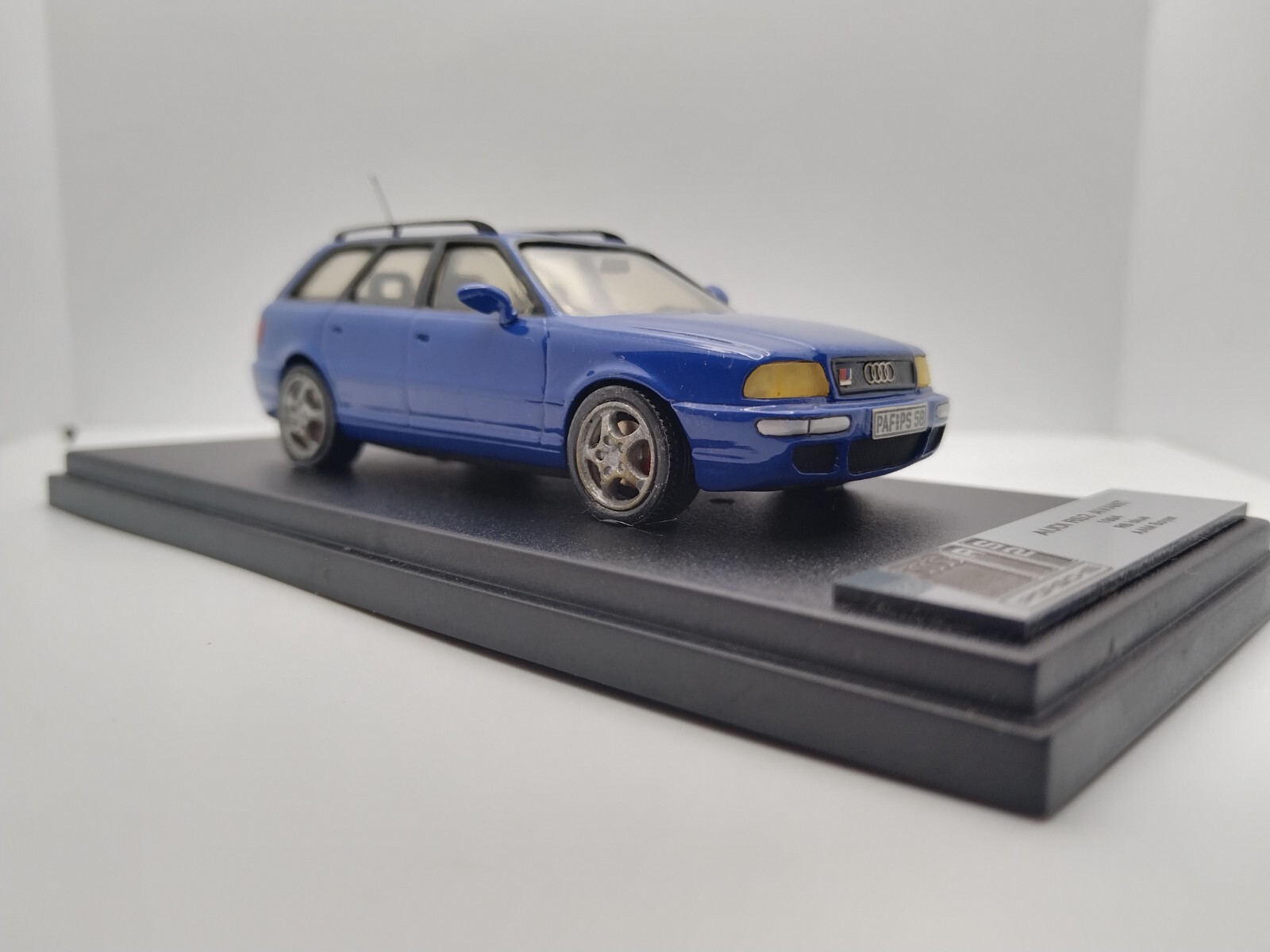 EMC AAM Boyer 1/43 Audi RS2 Avant 1994. Wow Rare!