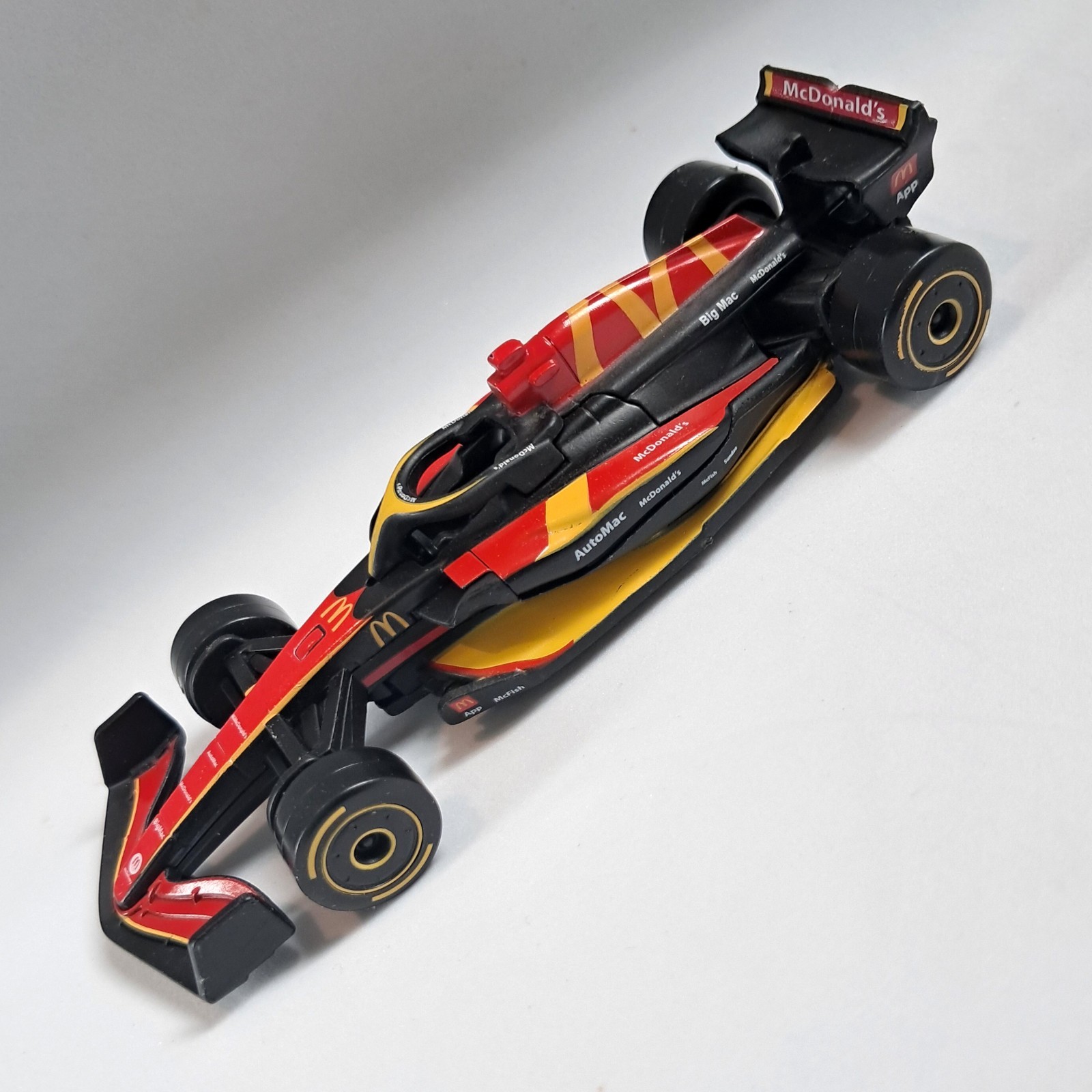 2025 Mcdonald’s F1 Move Formula 1 Diecast Replica Car 1:43
