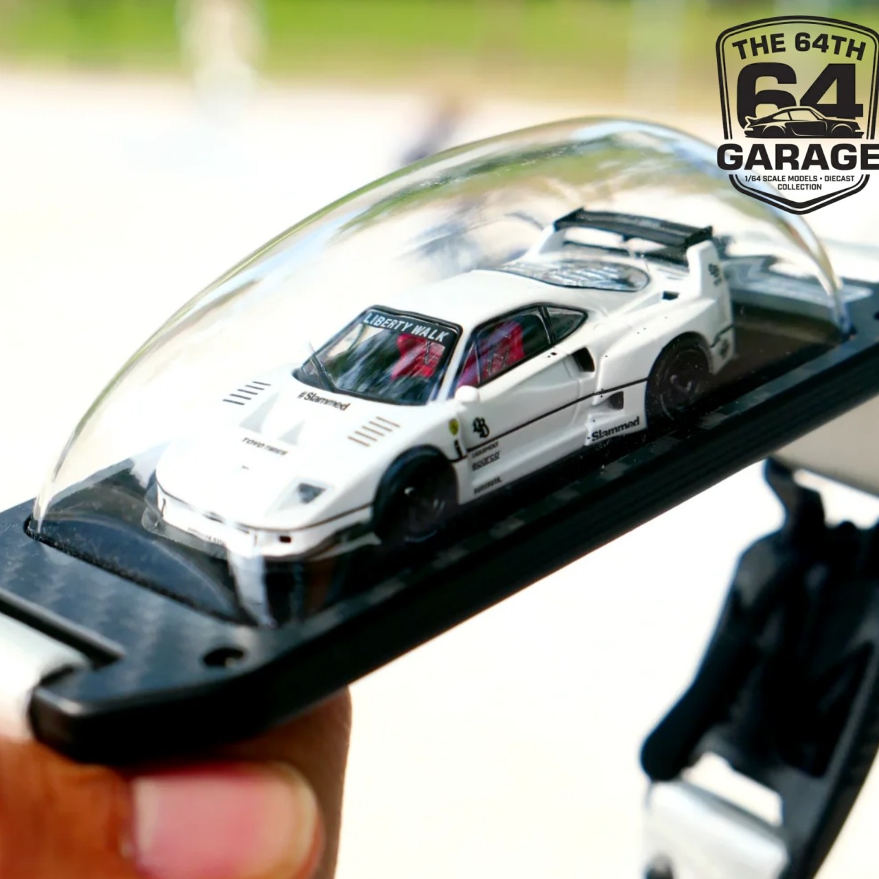 INNO64 D/STANS 1/64 Liberty Walk LB F40 White Wearable HEC 2026 Expo Diecast