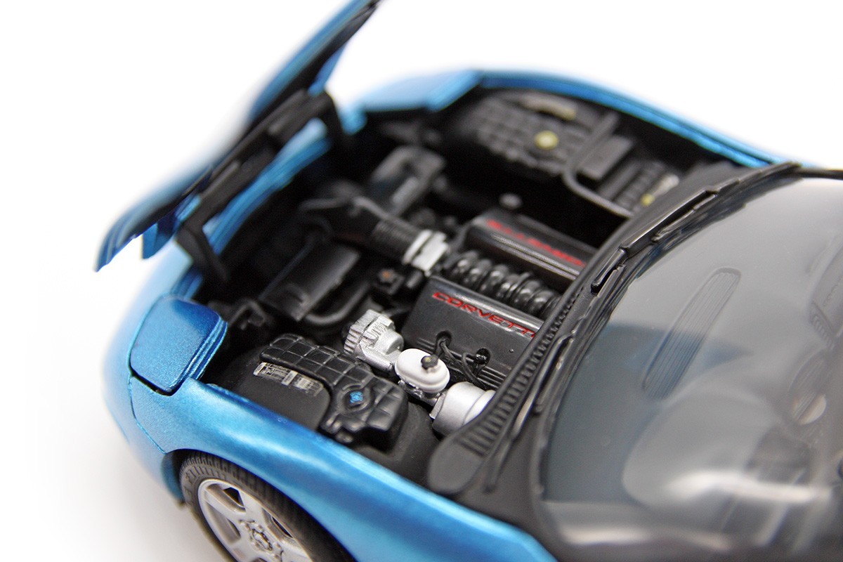 1999 Chevrolet Corvette (C5) Hardtop (1:24) Nassau Blue Diecast (LOOSE), by FM