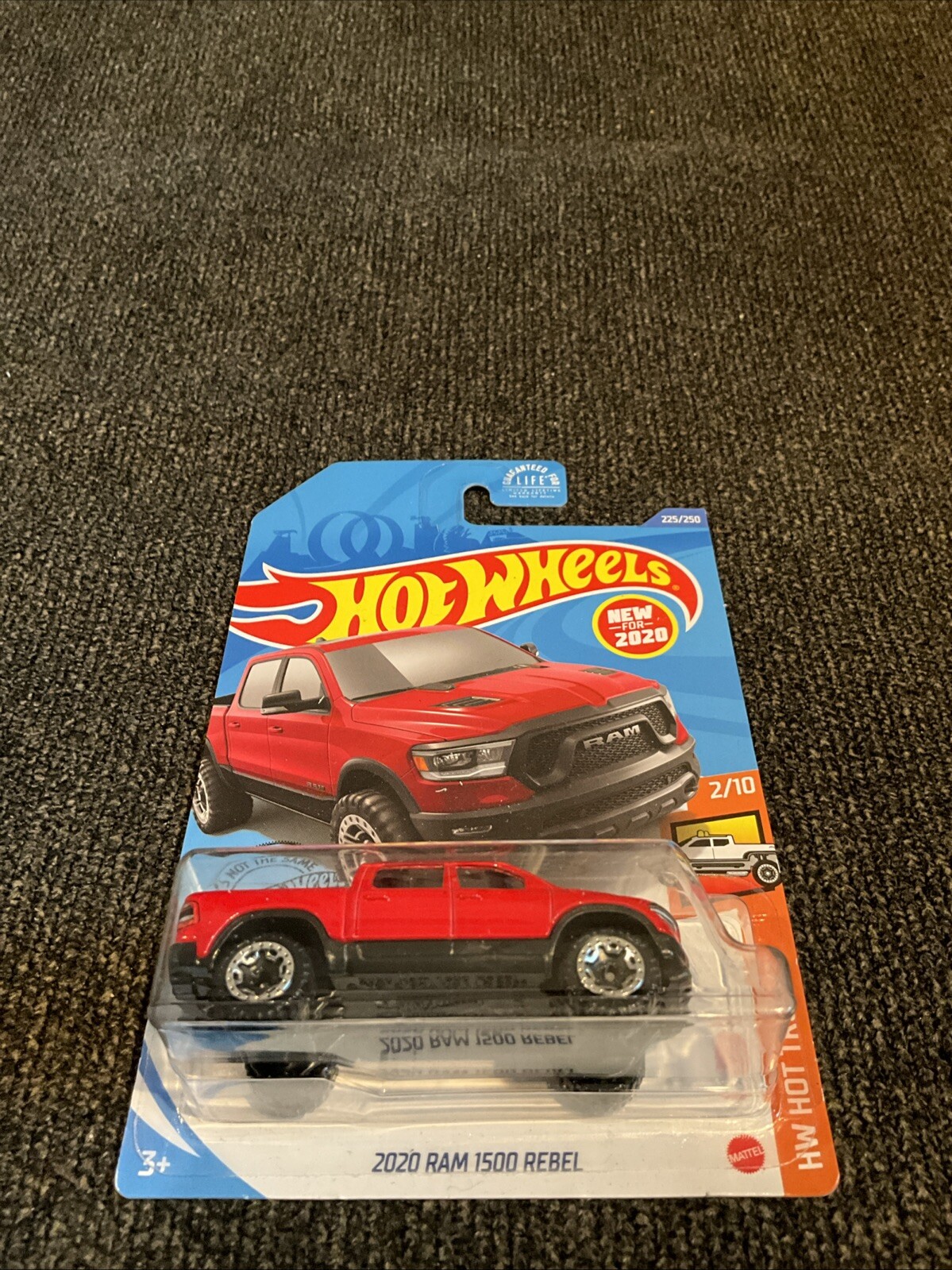 Hot Wheels HW Hot Trucks 2020 Ram 1500 Rebel