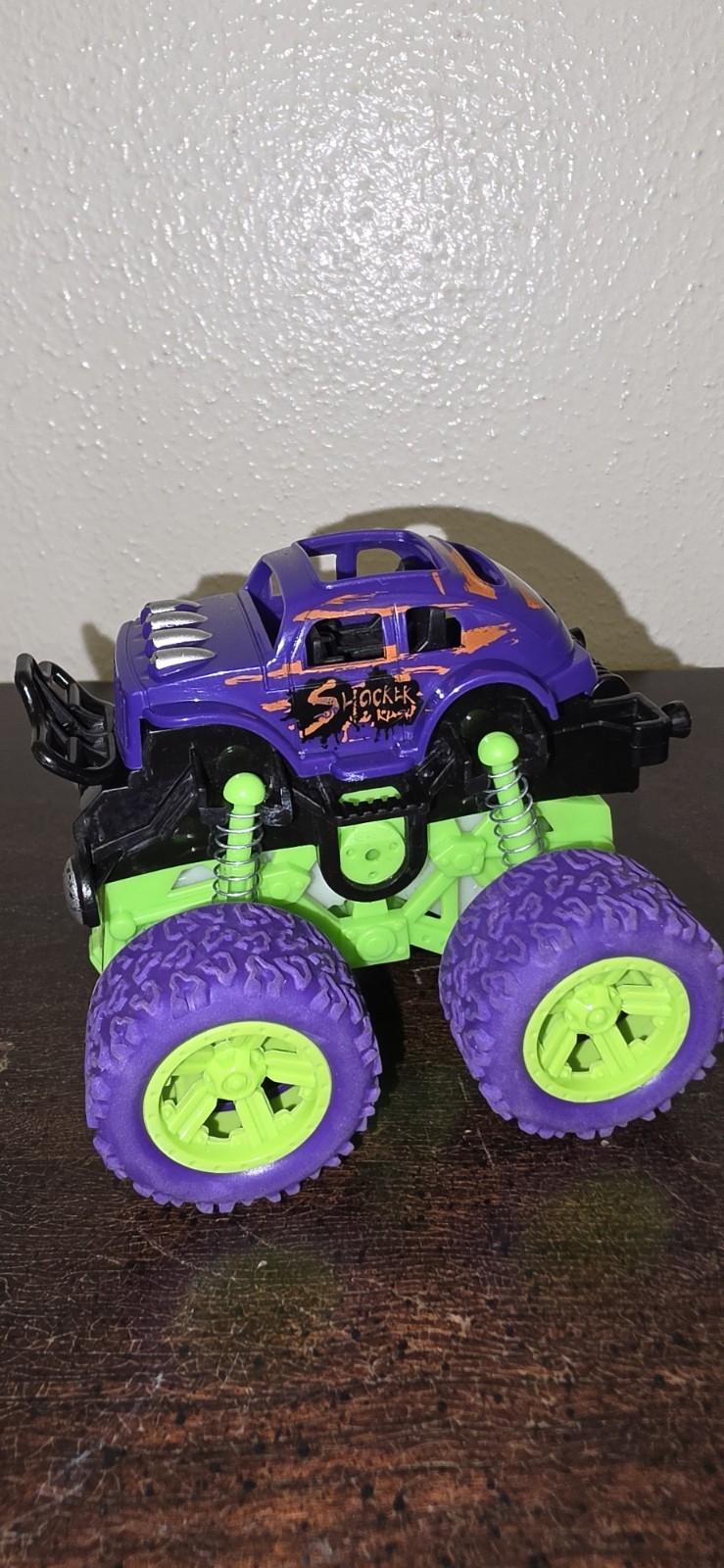 Monster ZAD Shocker Rush Purple Friction Powered Push & Go Truck