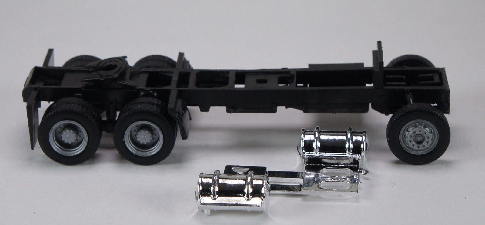 HO 1:87 Promotex # 5485 Long Conventional KW/Pete/GMC Chassis KIT 3-1/2″ long