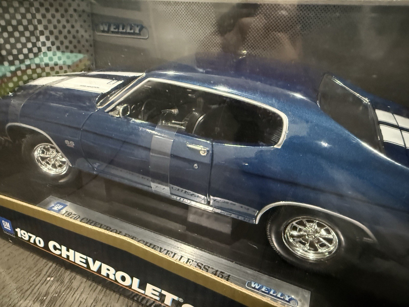 Welly 1970 Chevrolet Chevelle SS 454 Metal Diecast 1:18 NEW