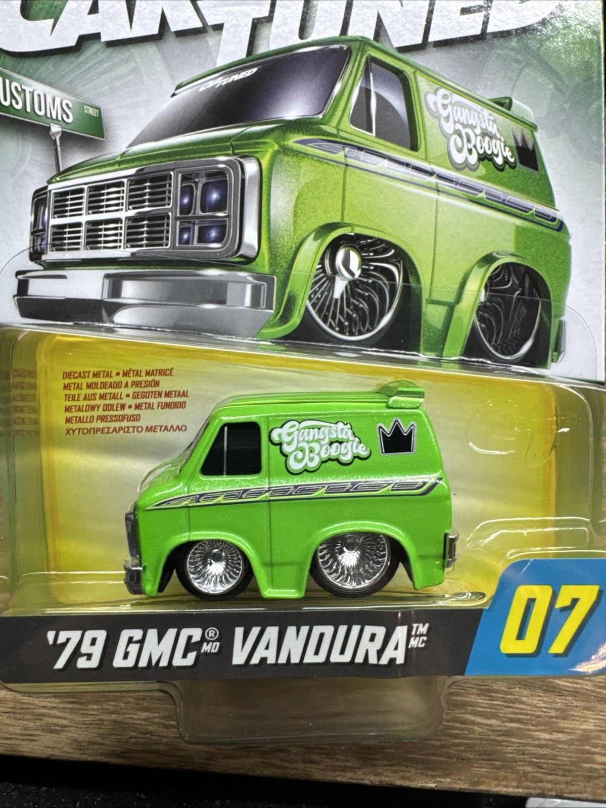 Car Tuned Series 6 ‘79 GMC Vandura 07