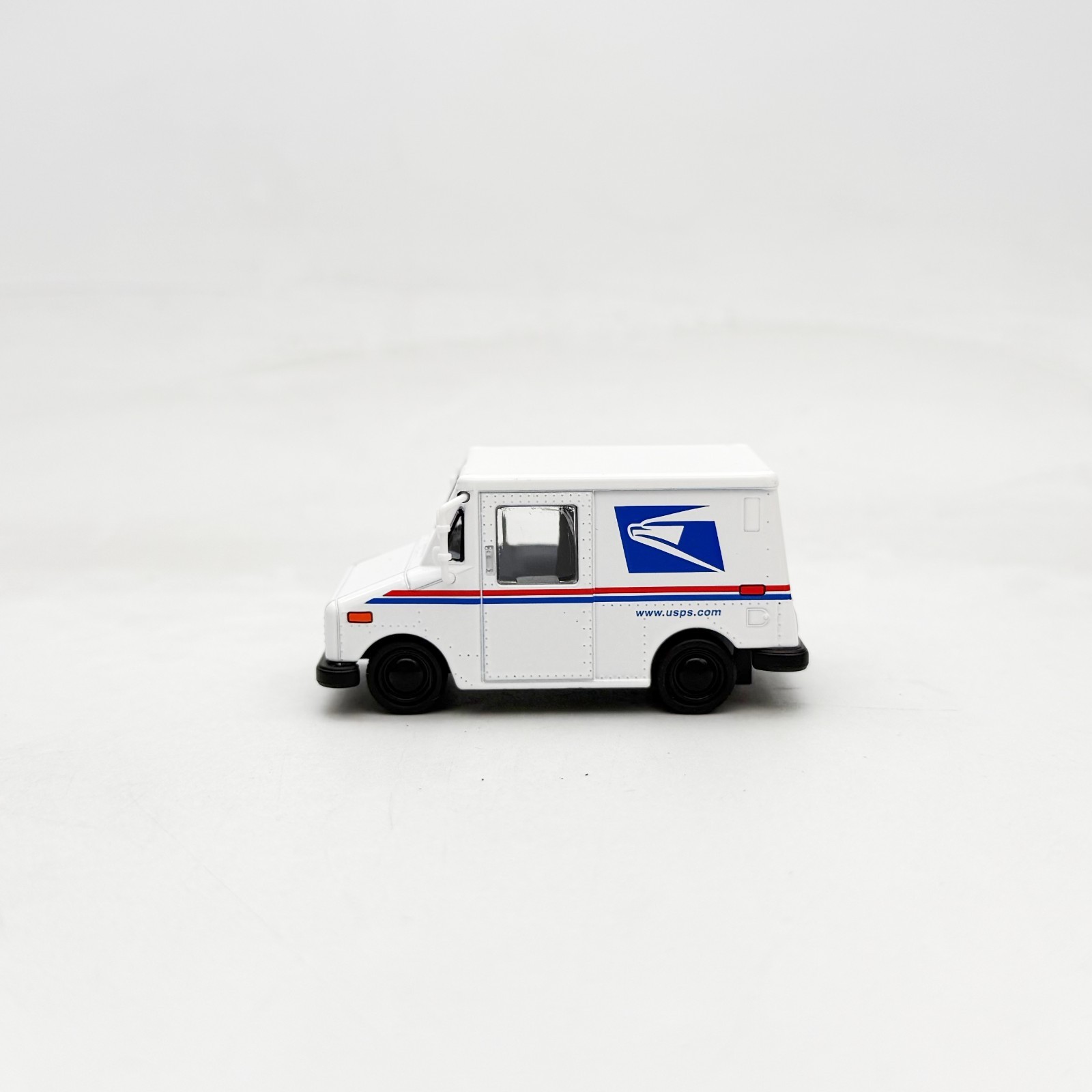 Kinsfun 1:72 USPS LLV Truck 2.5″ Diecast Metal Car