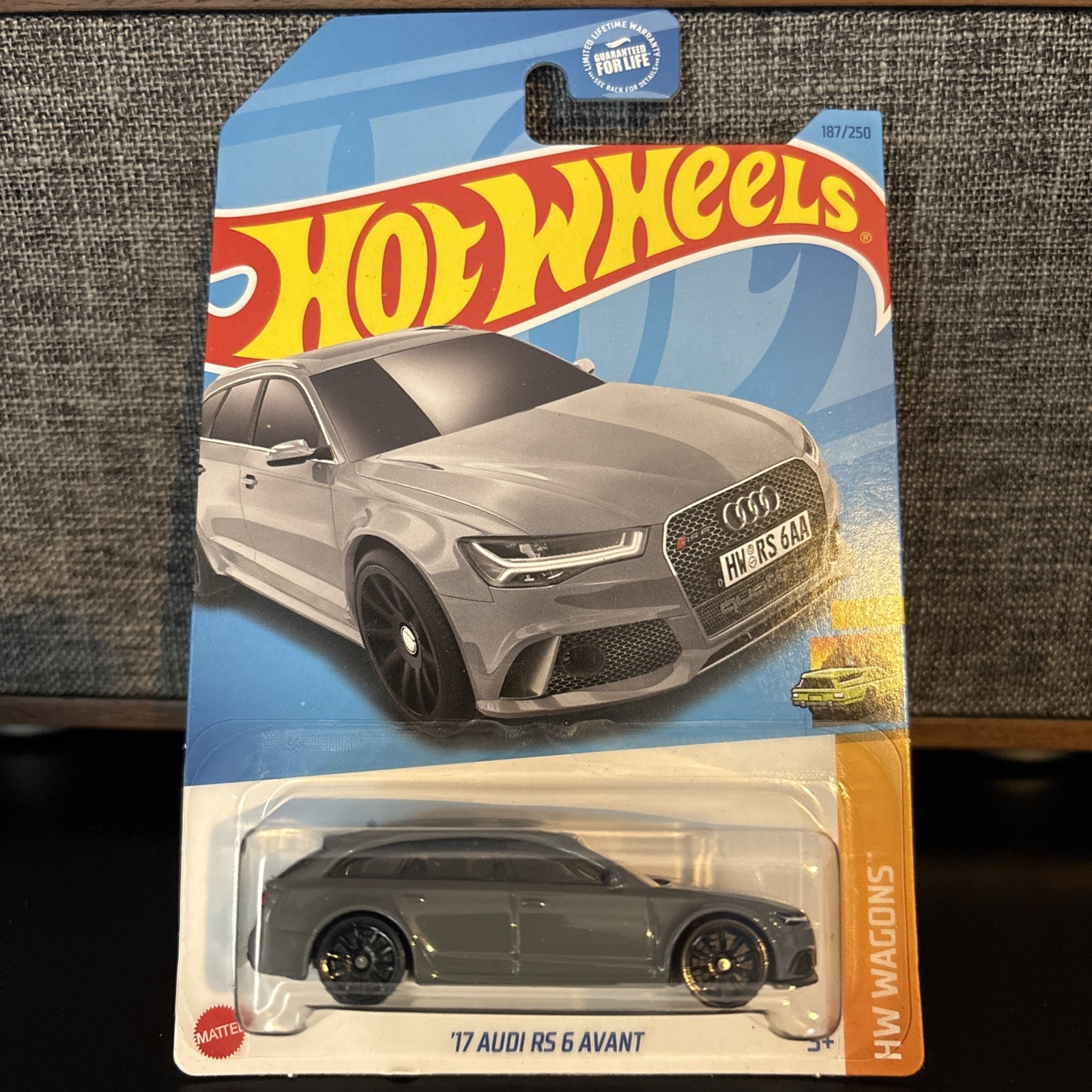 2023 Hot Wheels HW Wagons Kroger Exclusive 17 Audi RS6 Avant Gray