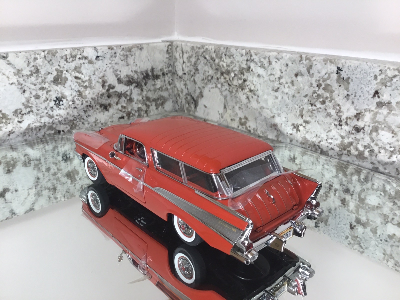 Danbury Mint 1957 Chevrolet Nomad Station Wagon 1/24 “BNIB” Complete