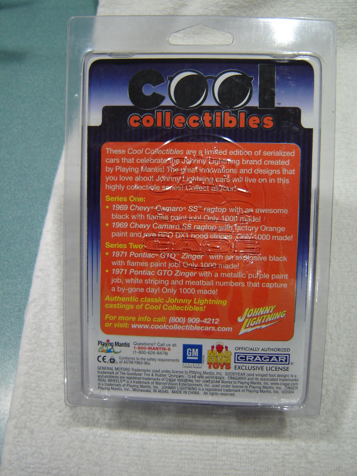 Johnny Lightning Cool Collectibles 1971 GTO Zingers 1/1000 W/PROTECH CAR CASE