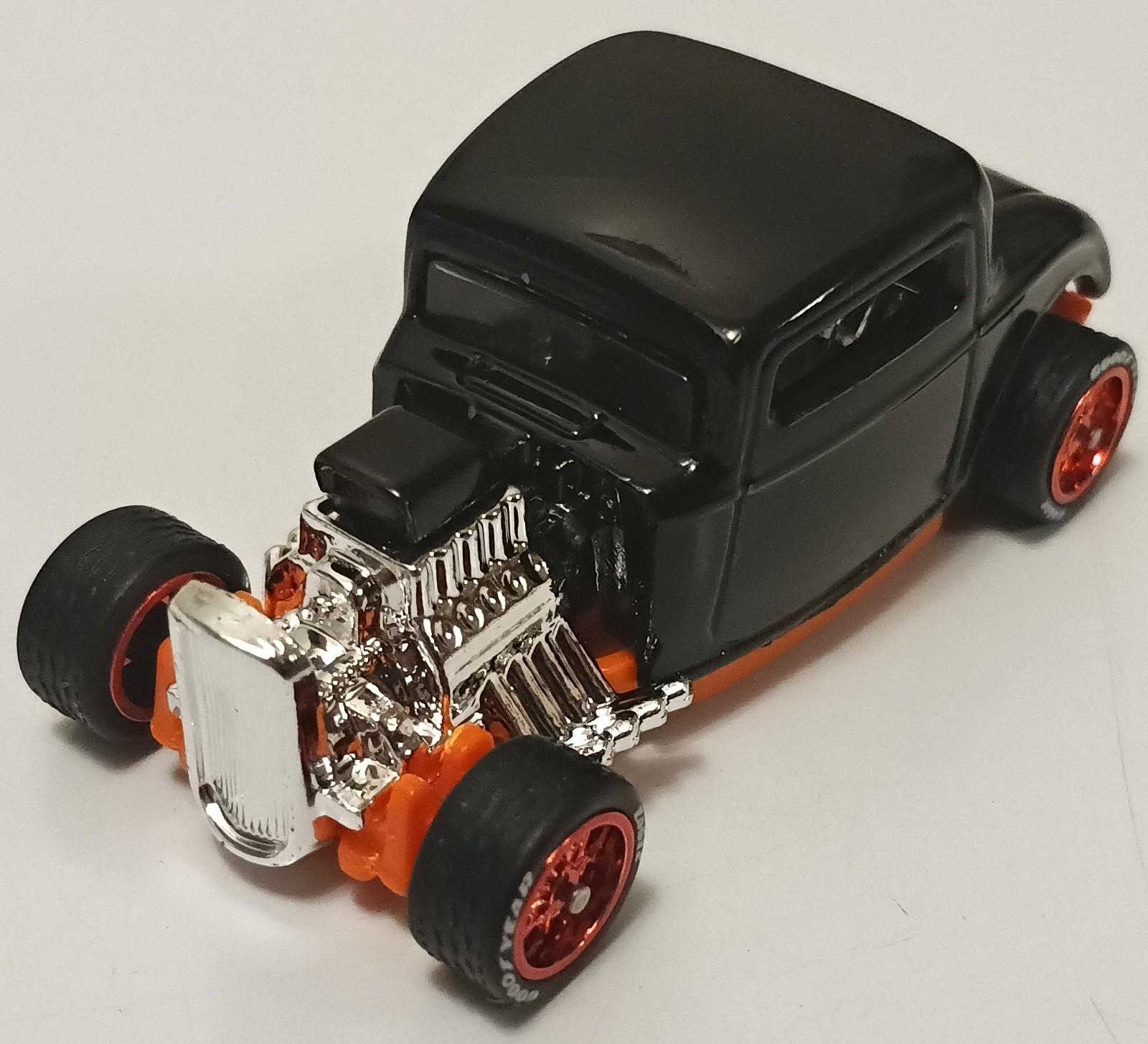 Hot Wheels: ’32 Ford (Gone in Sixty Seconds Series 2-Biwa)