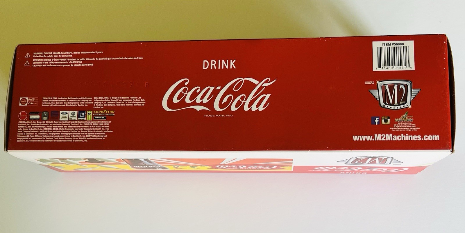 M2 Coca-Cola 1958 Chevy Spartan Lcf yes 1958 Chevy Apache Stepside 1:64 LE 18-05