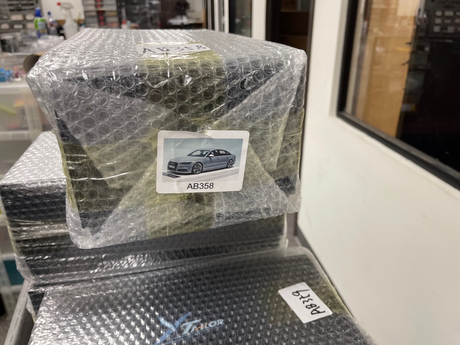 1/18 Ivy Models Audi S6 in Quantum Gray Leather Base limited 39 pcs