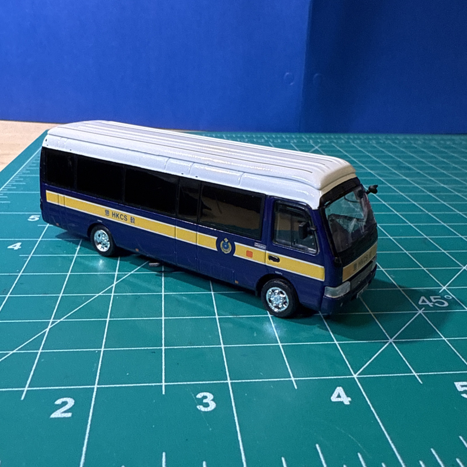 Tiny Brand 1:76 Toyota Coaster Hong Kong Police Bus HKCS Correctional Services